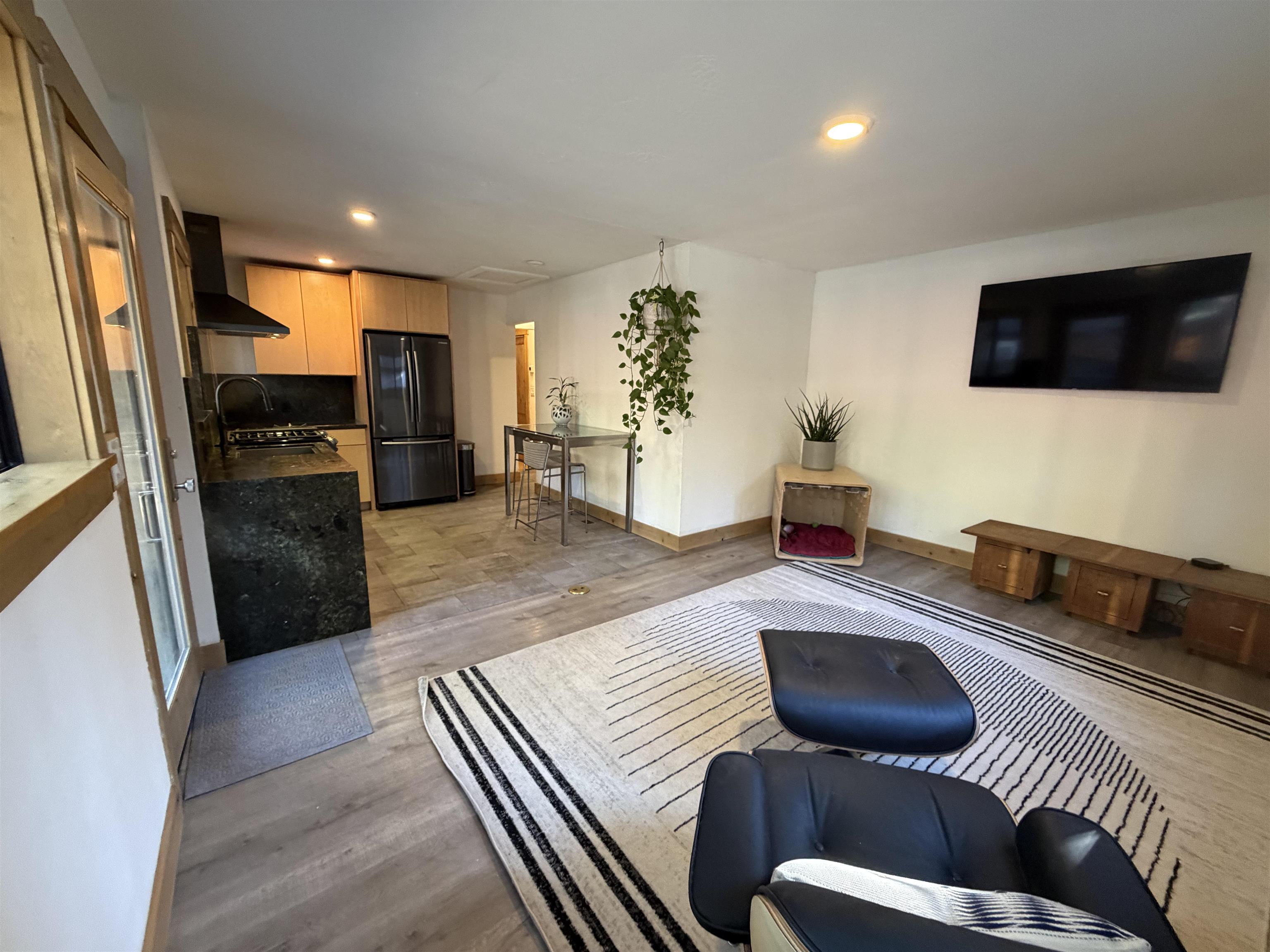 8681 Rainbow Avenue #1