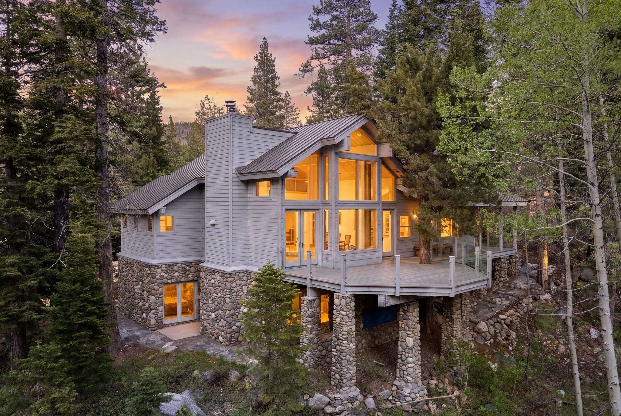 1331 Mineral Springs Trail
