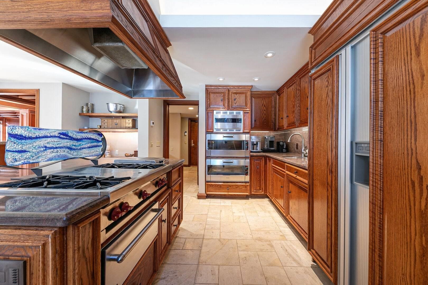 4000 West Lake Boulevard #5