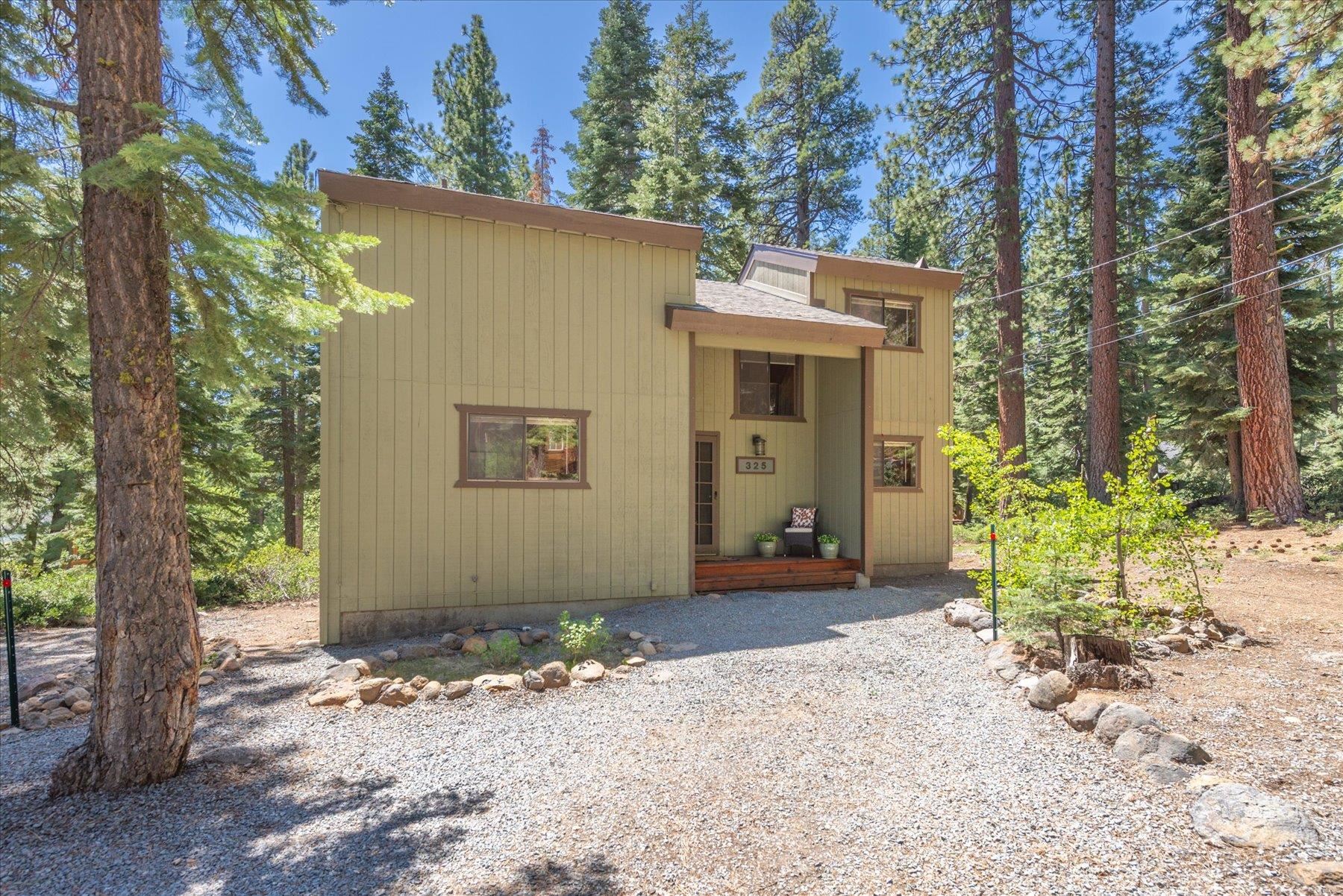 325 North Ridge Drive