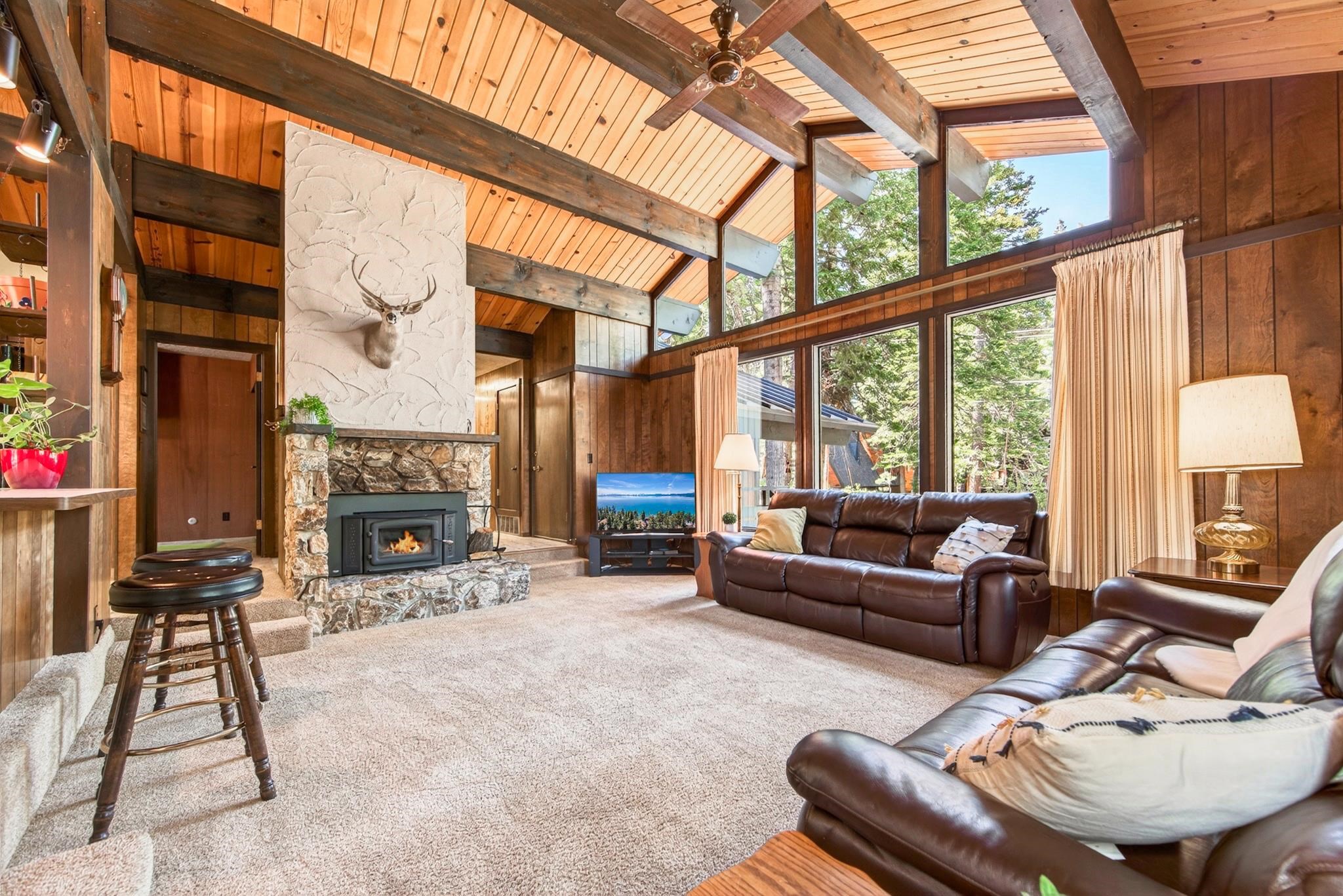 725 Chapel Lane