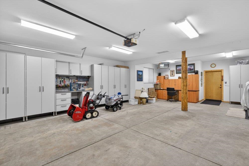 4530 Ridgewood Drive