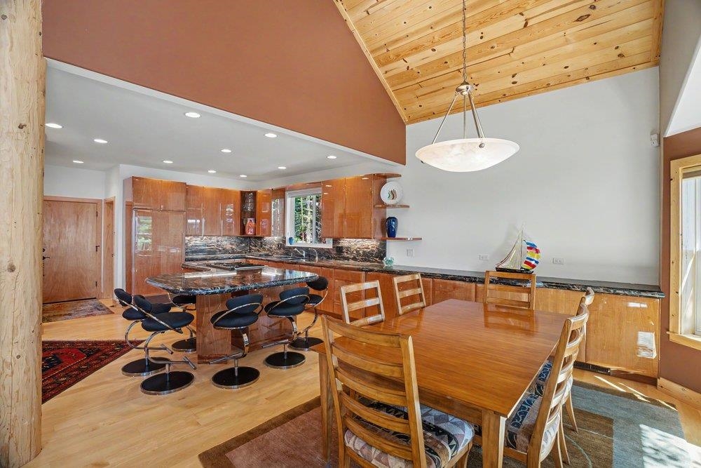 4530 Ridgewood Drive