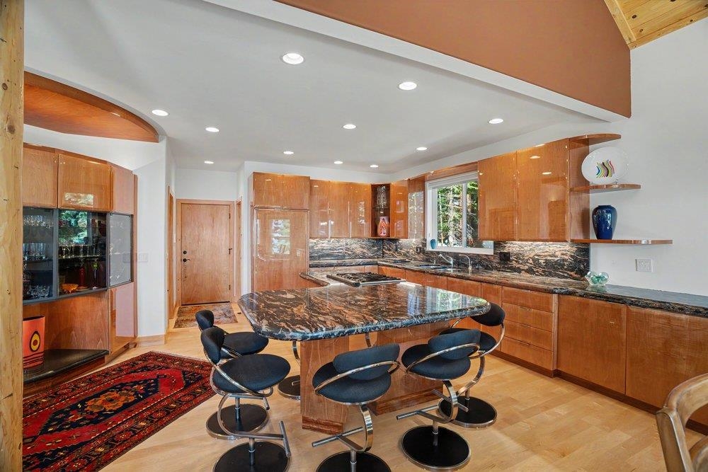 4530 Ridgewood Drive