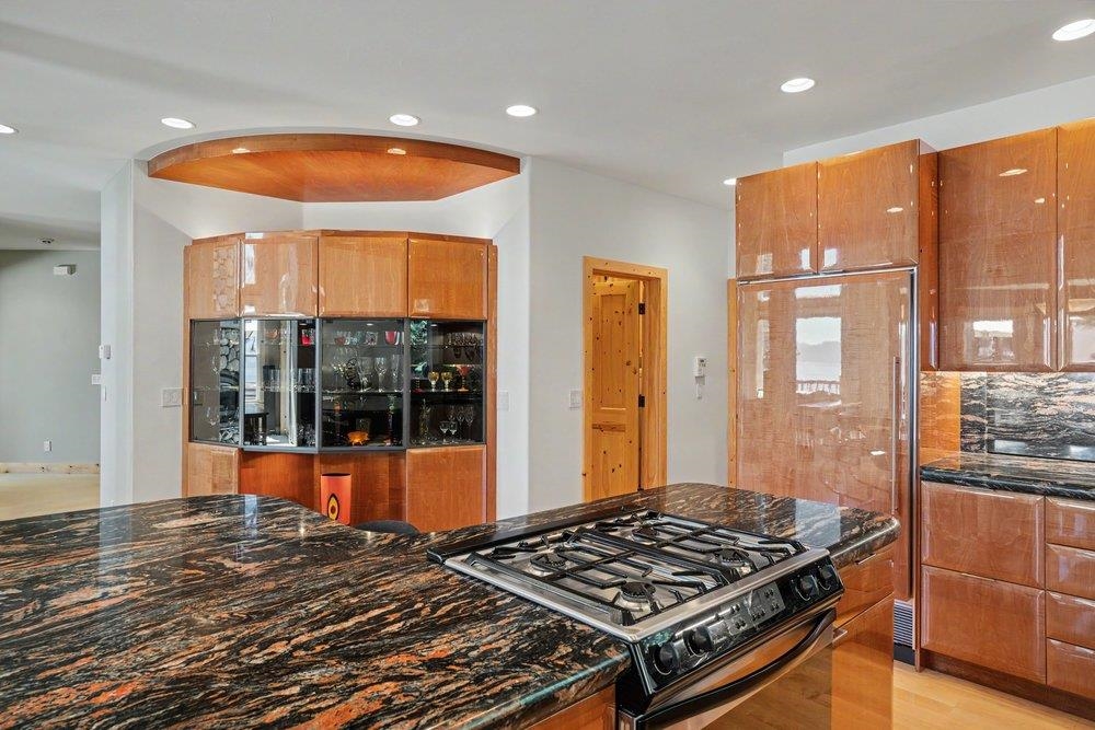 4530 Ridgewood Drive