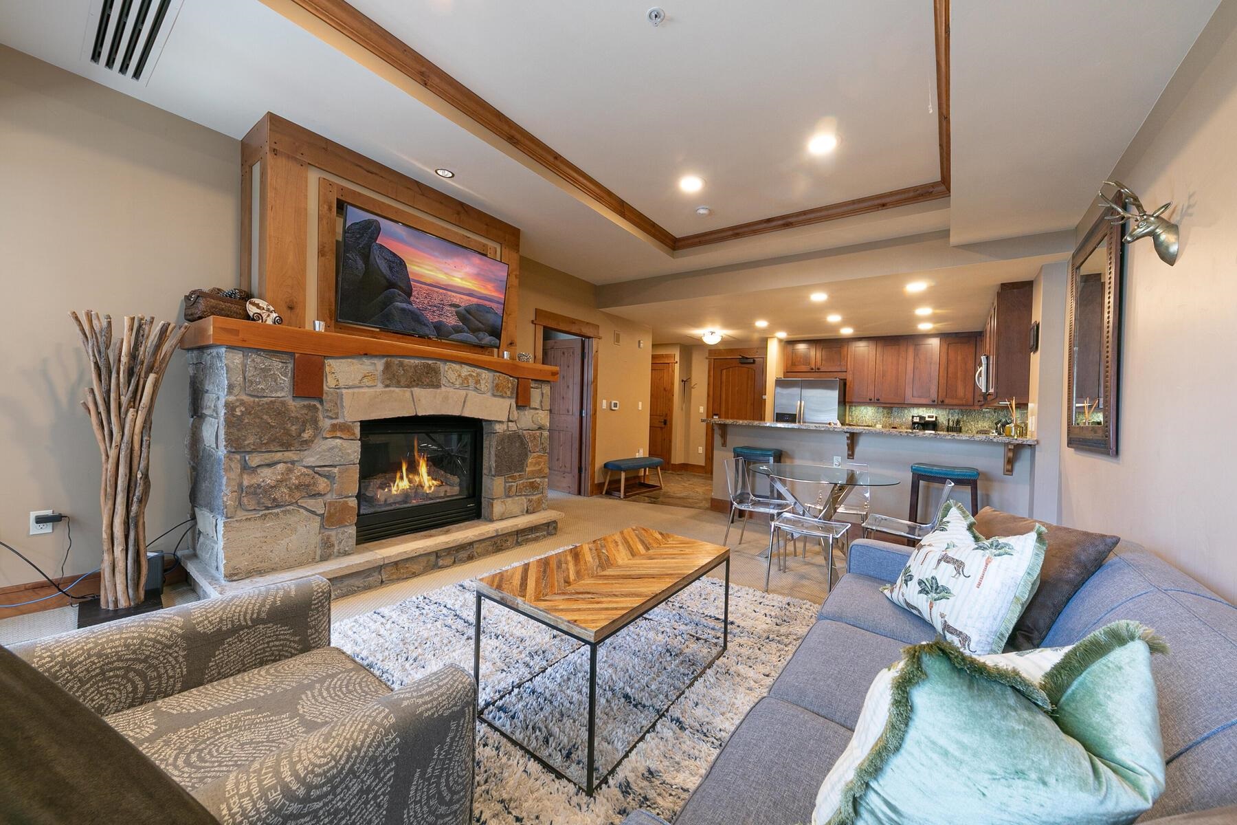 8001 Northstar Drive #212