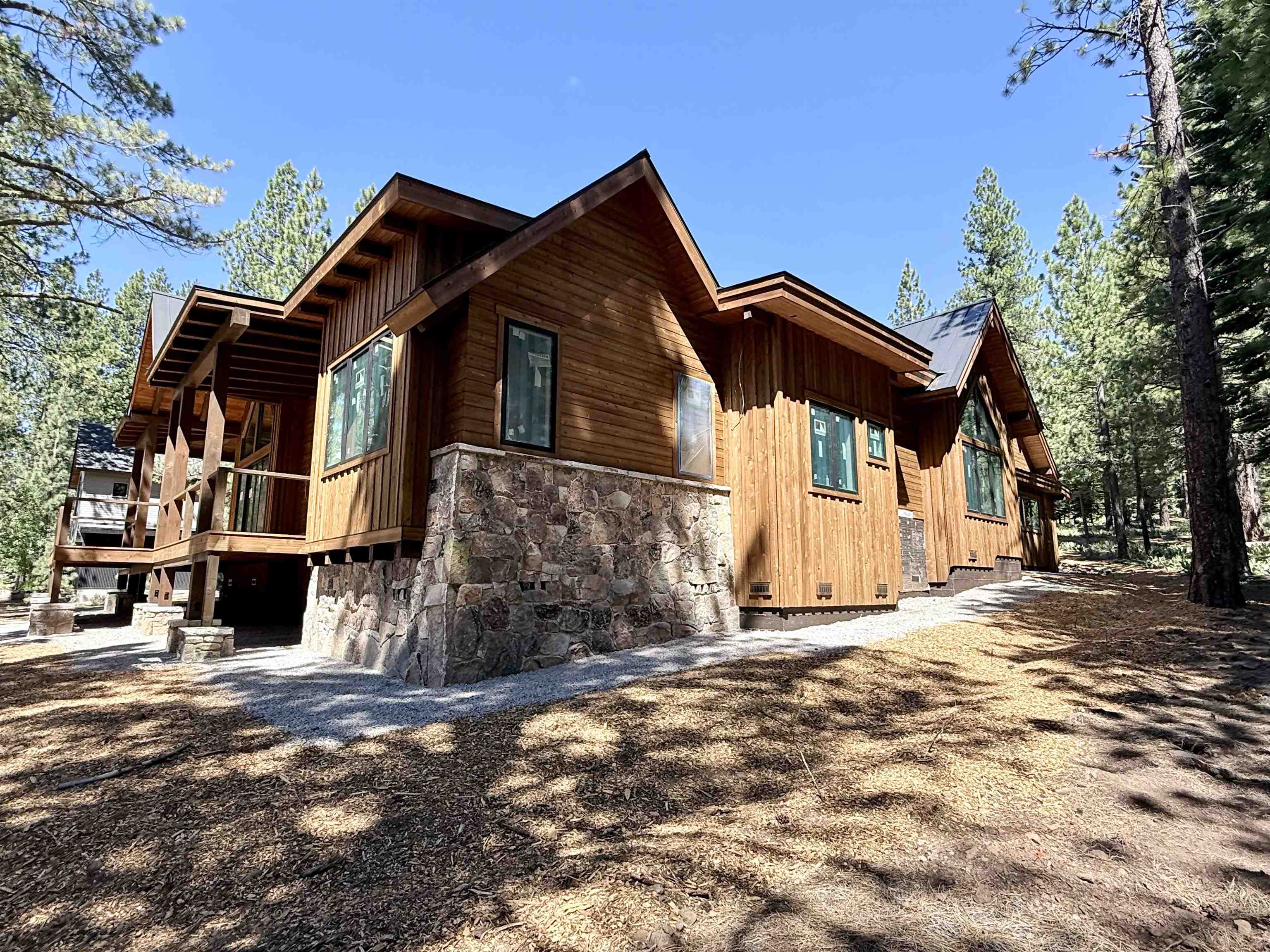 12528 Granite Drive