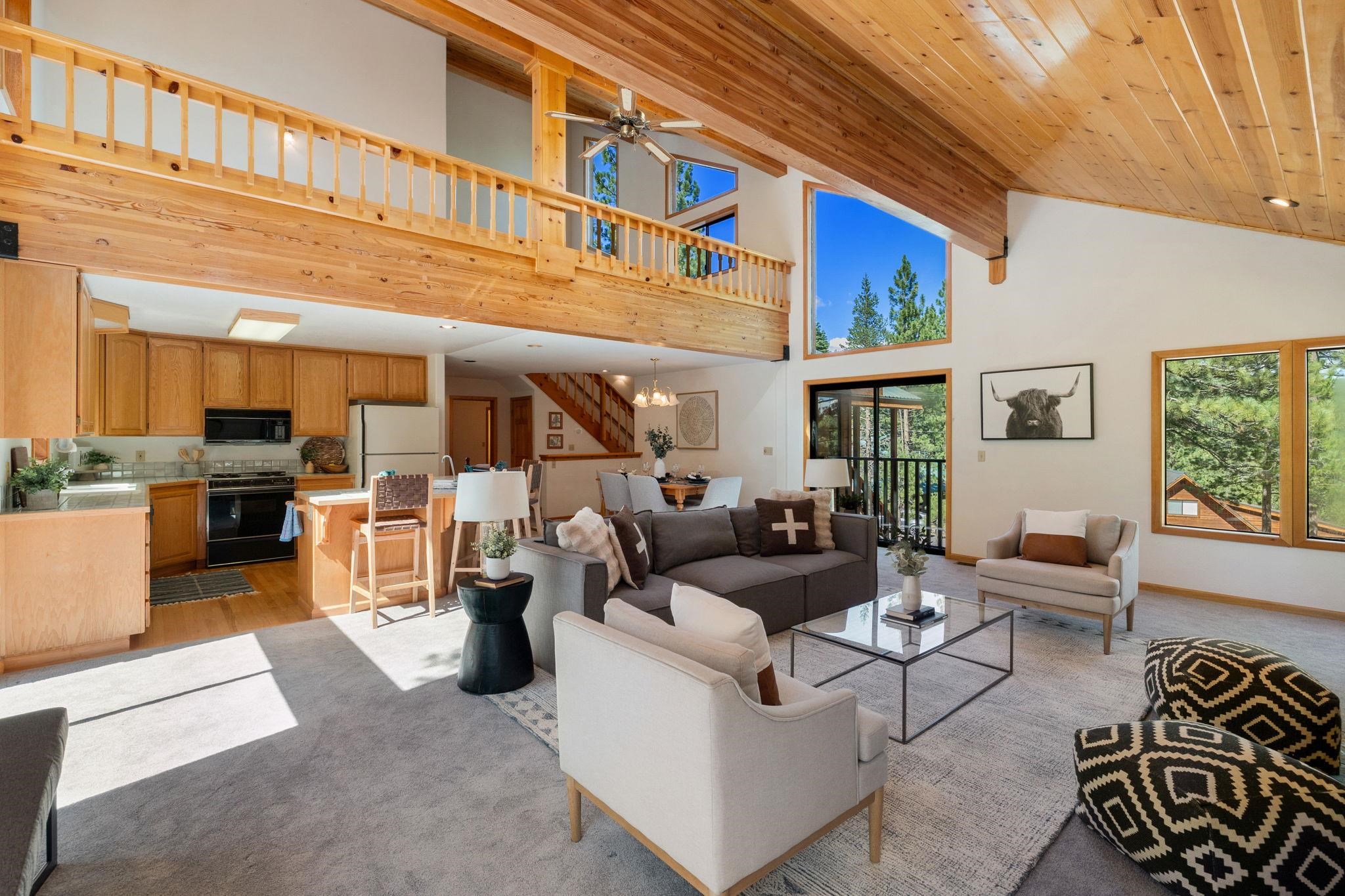 13040 Hillside Drive