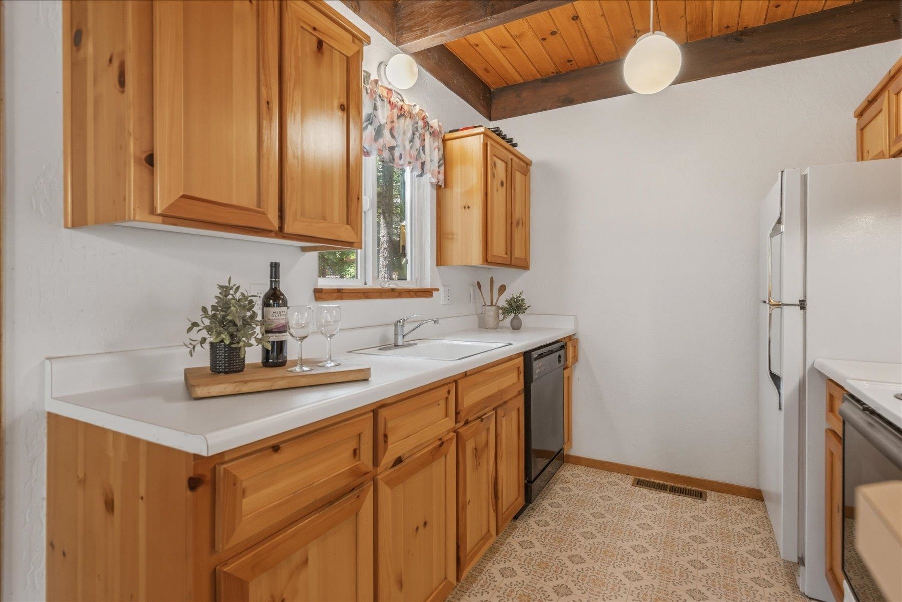 7294 Timberwolf Drive