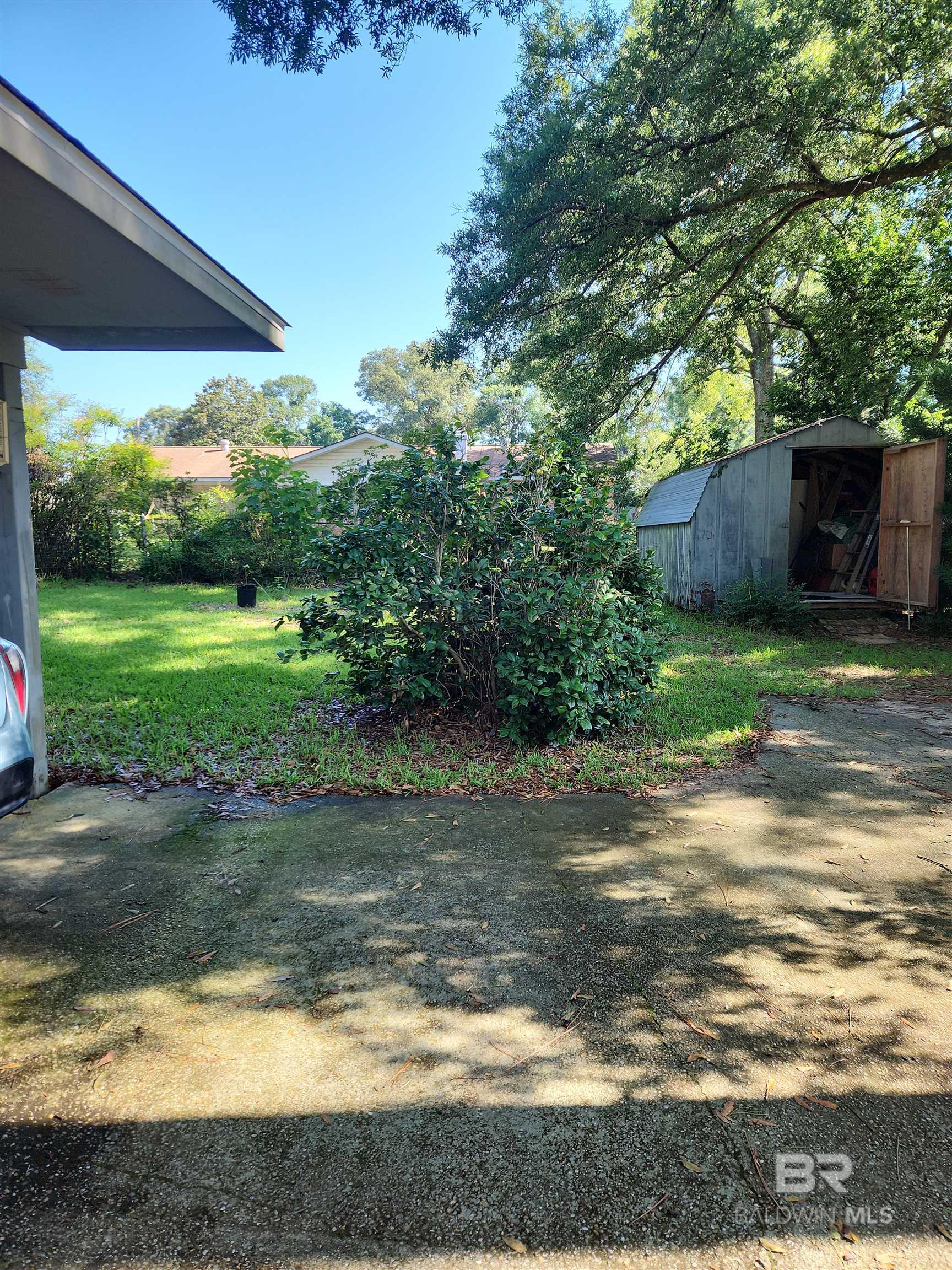 https://zimg.paragon.ice.com/ParagonImages/Property/PG/BCAR/364497/7/0/0/190ea912dd74ce3a5c6b3239c58e2d09/7/a7afaec0651df1b23973ea6ea404d9b5/364497-f4cec6a0-2449-45bf-a584-8bf98ecd7421.JPG