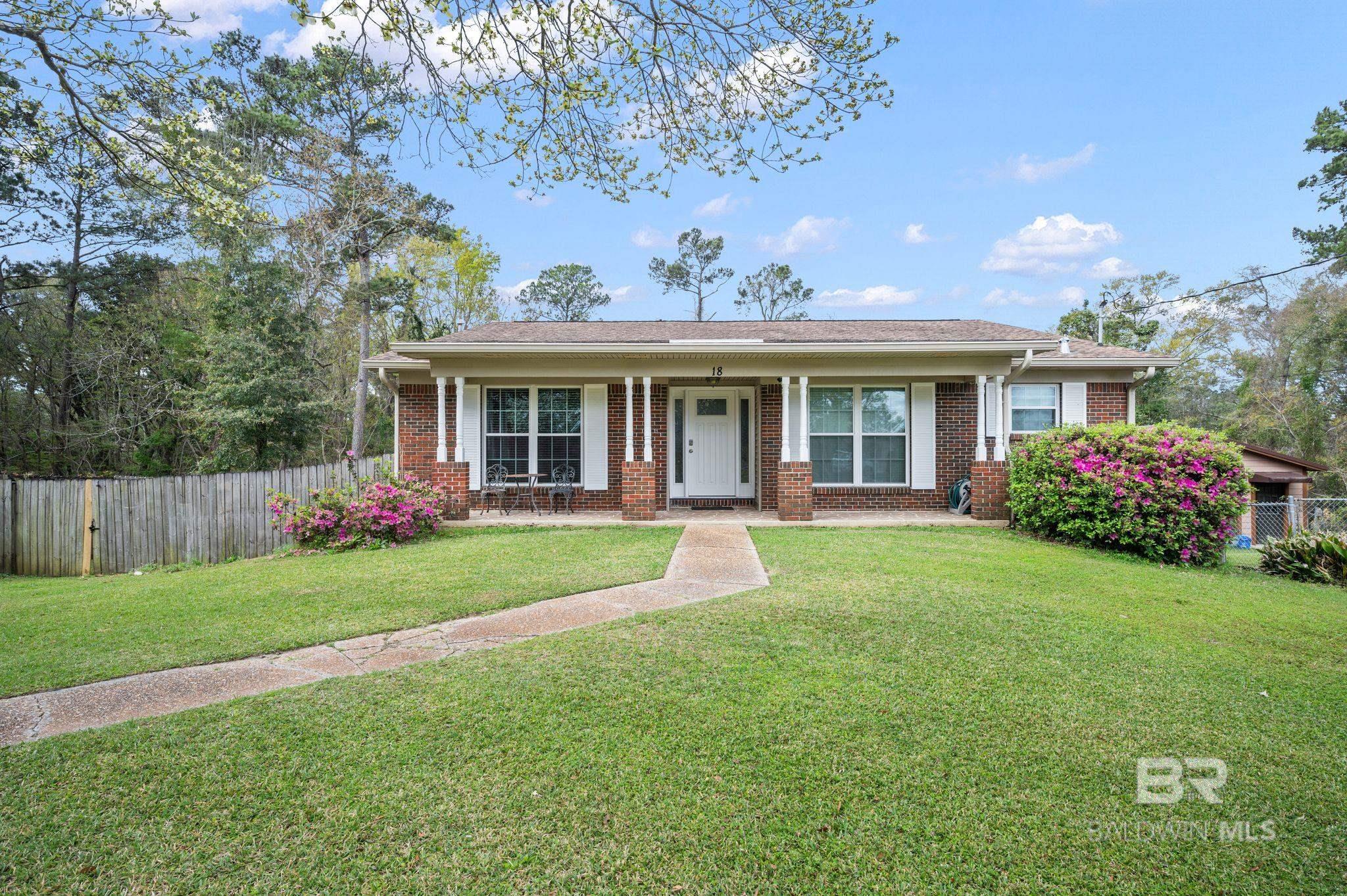 Spanish Fort, AL, 36527