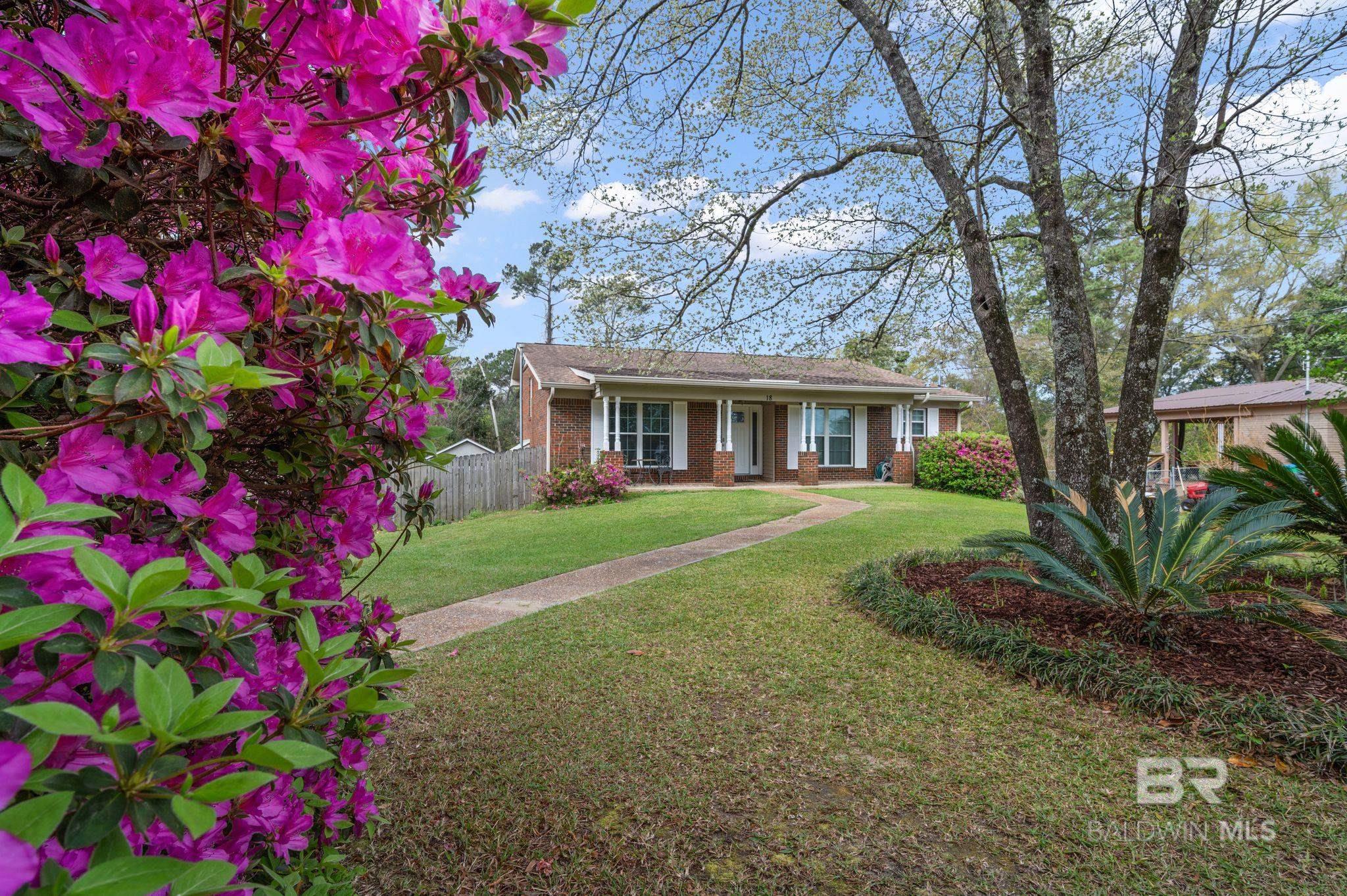 Spanish Fort, AL, 36527