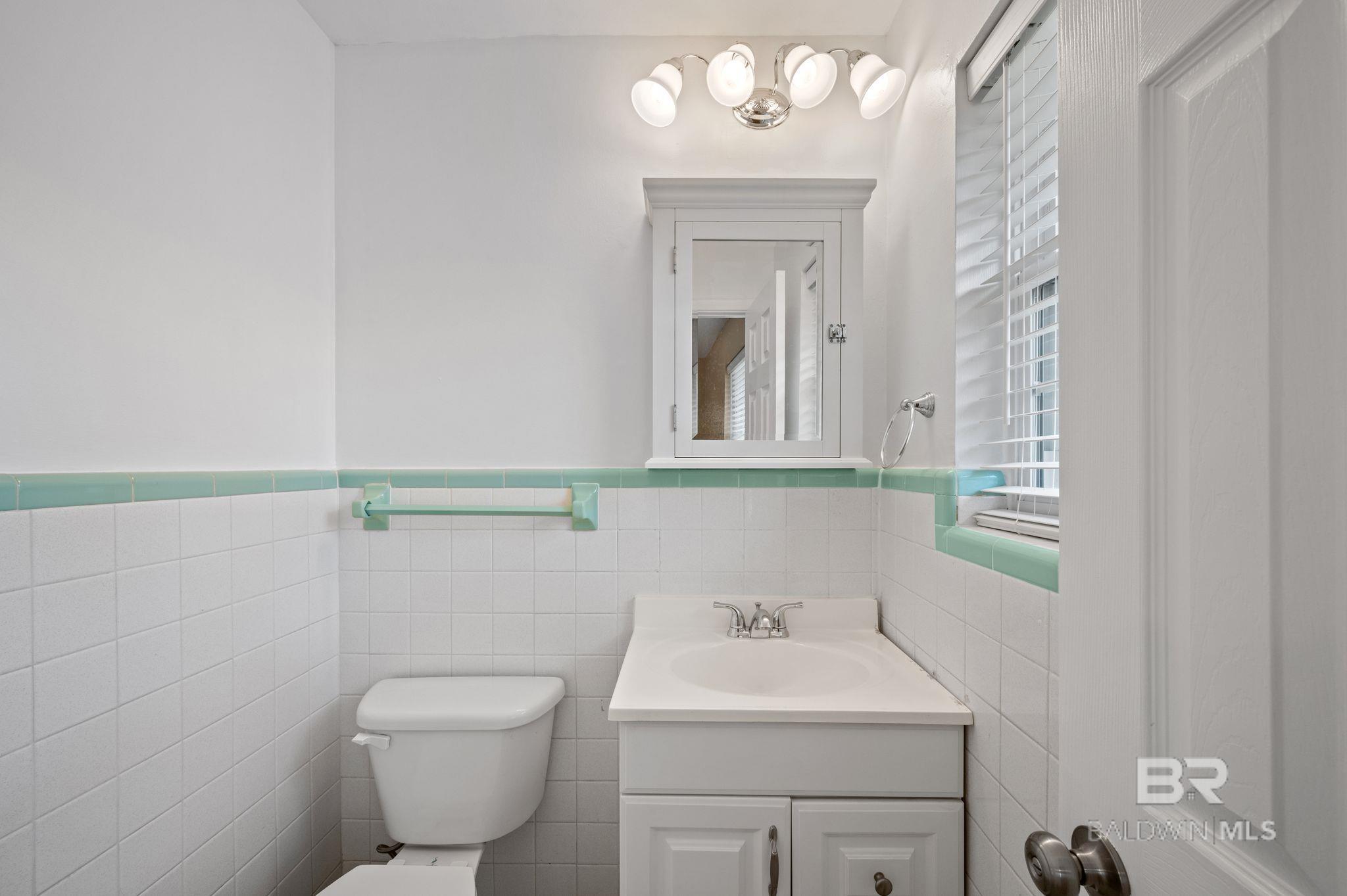 Spanish Fort, AL, 36527