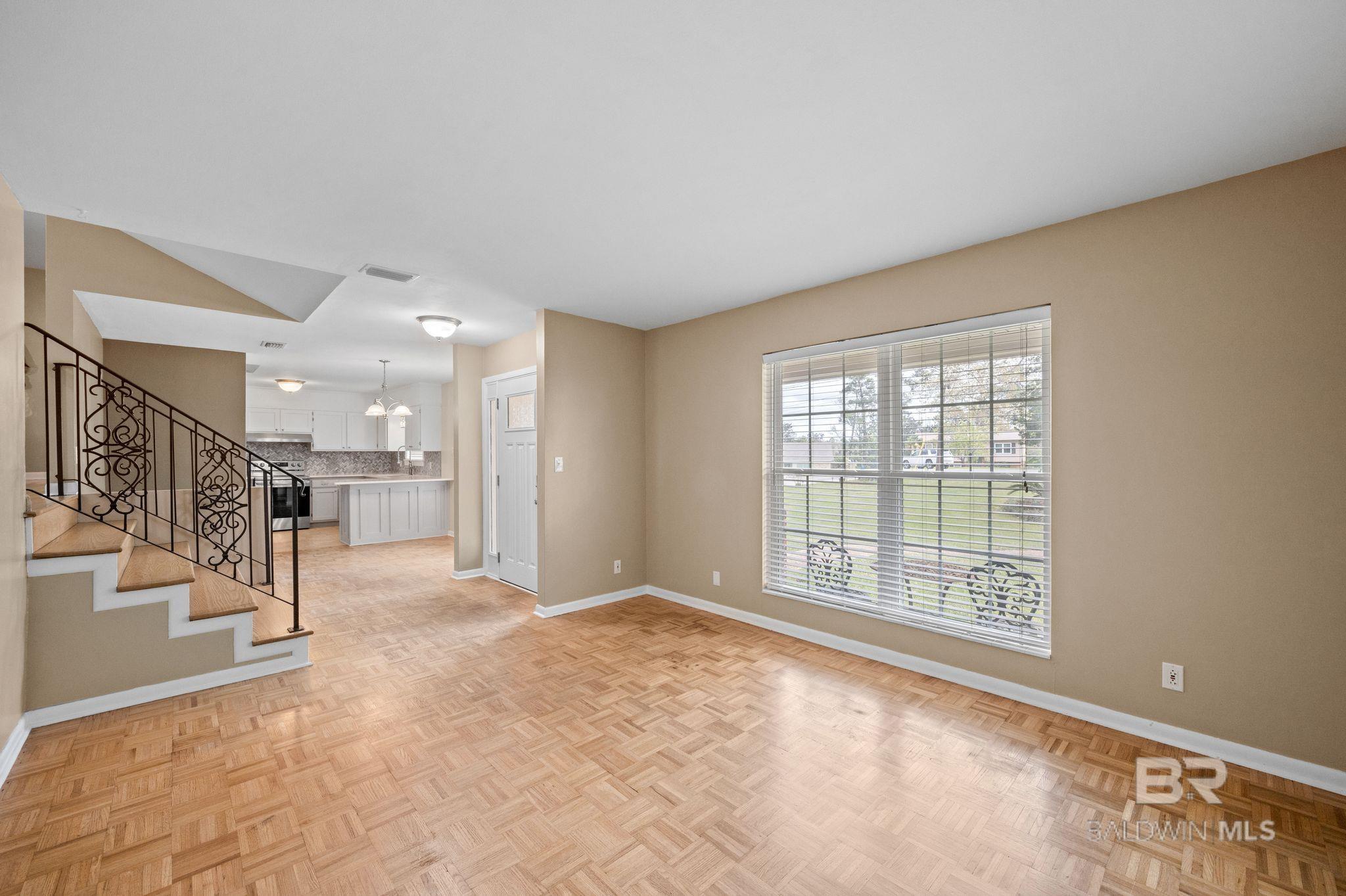 Spanish Fort, AL, 36527