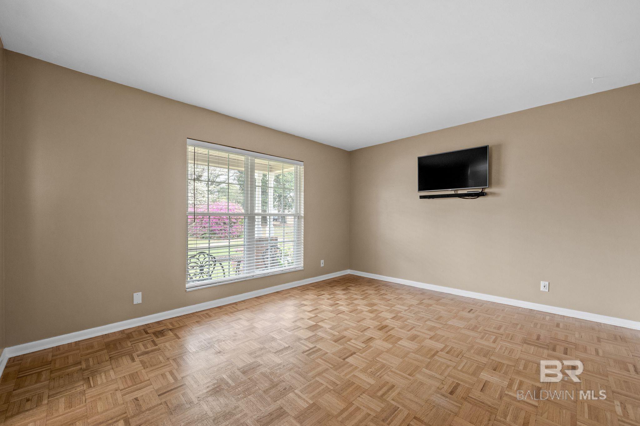 Spanish Fort, AL, 36527