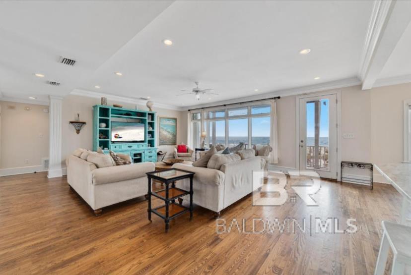2223 W Beach Boulevard, Gulf Shores, AL, 36542
