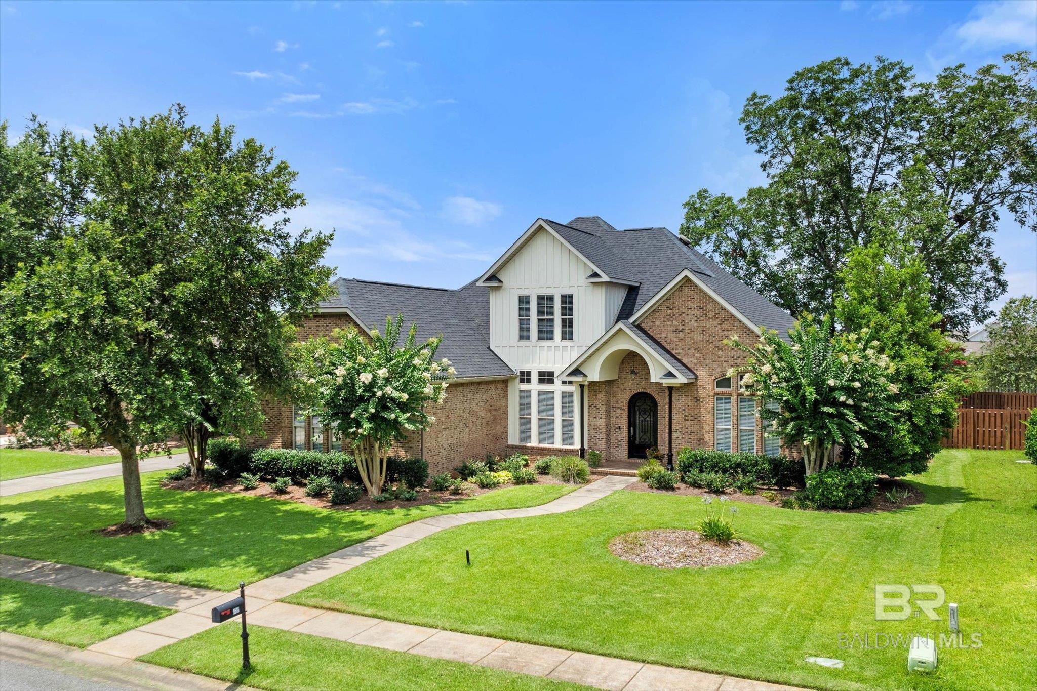 Large Homes for Sale in Daphne