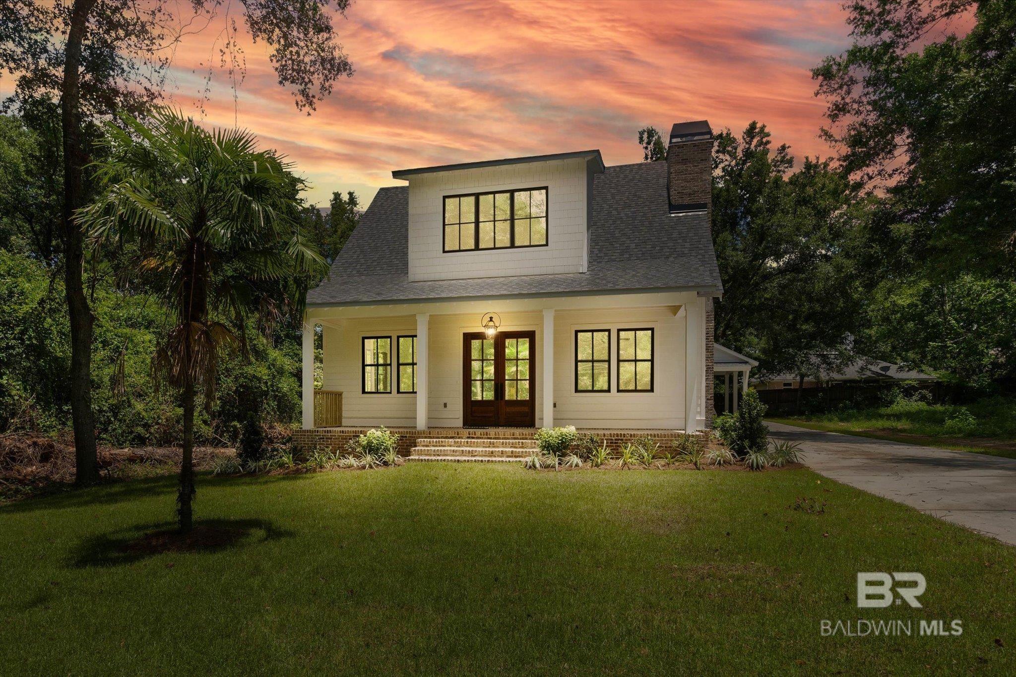 411 Miller Avenue, Fairhope, AL, 36532