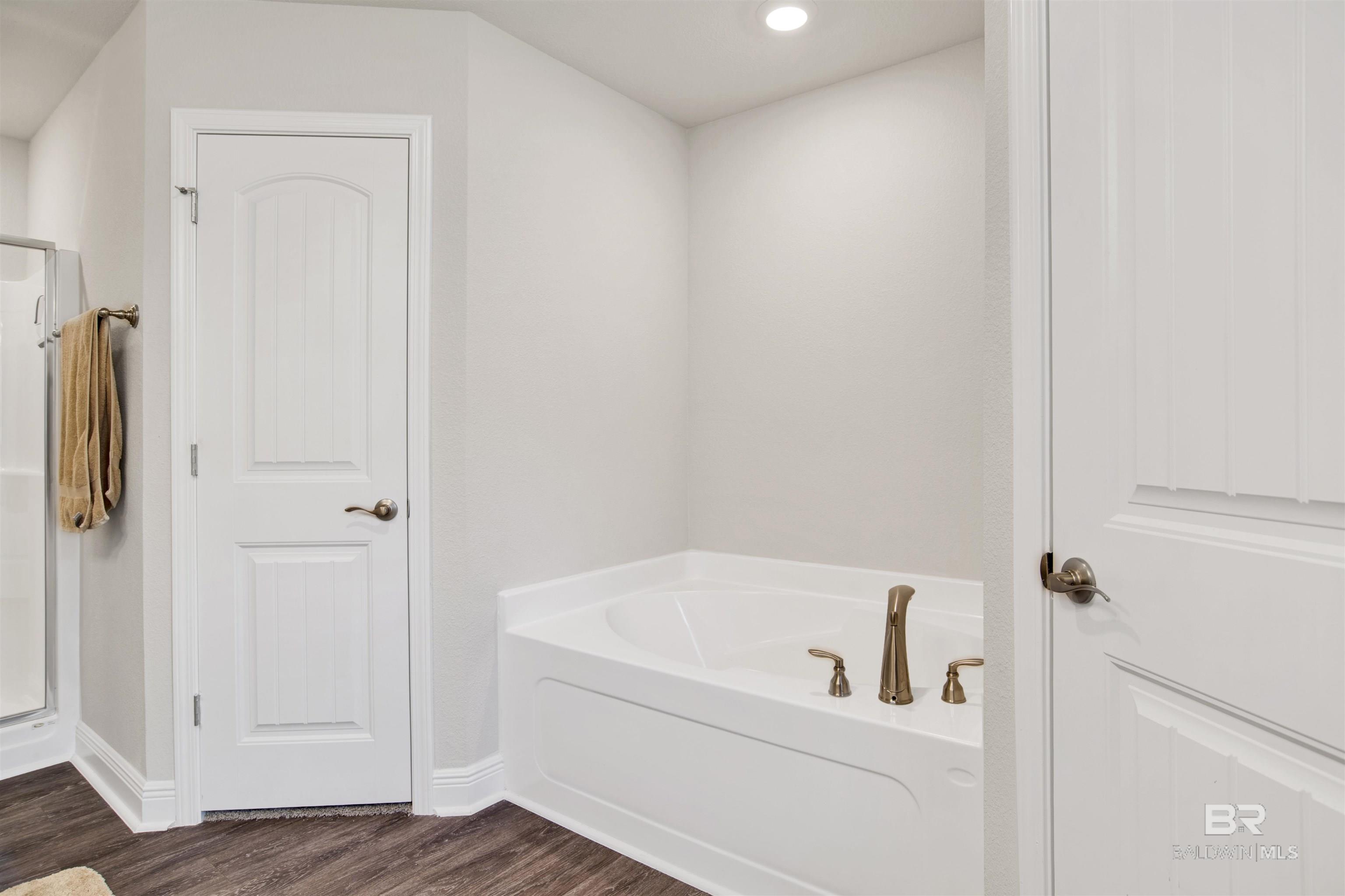 22894 Ridgewood Drive, Robertsdale, AL, 36567