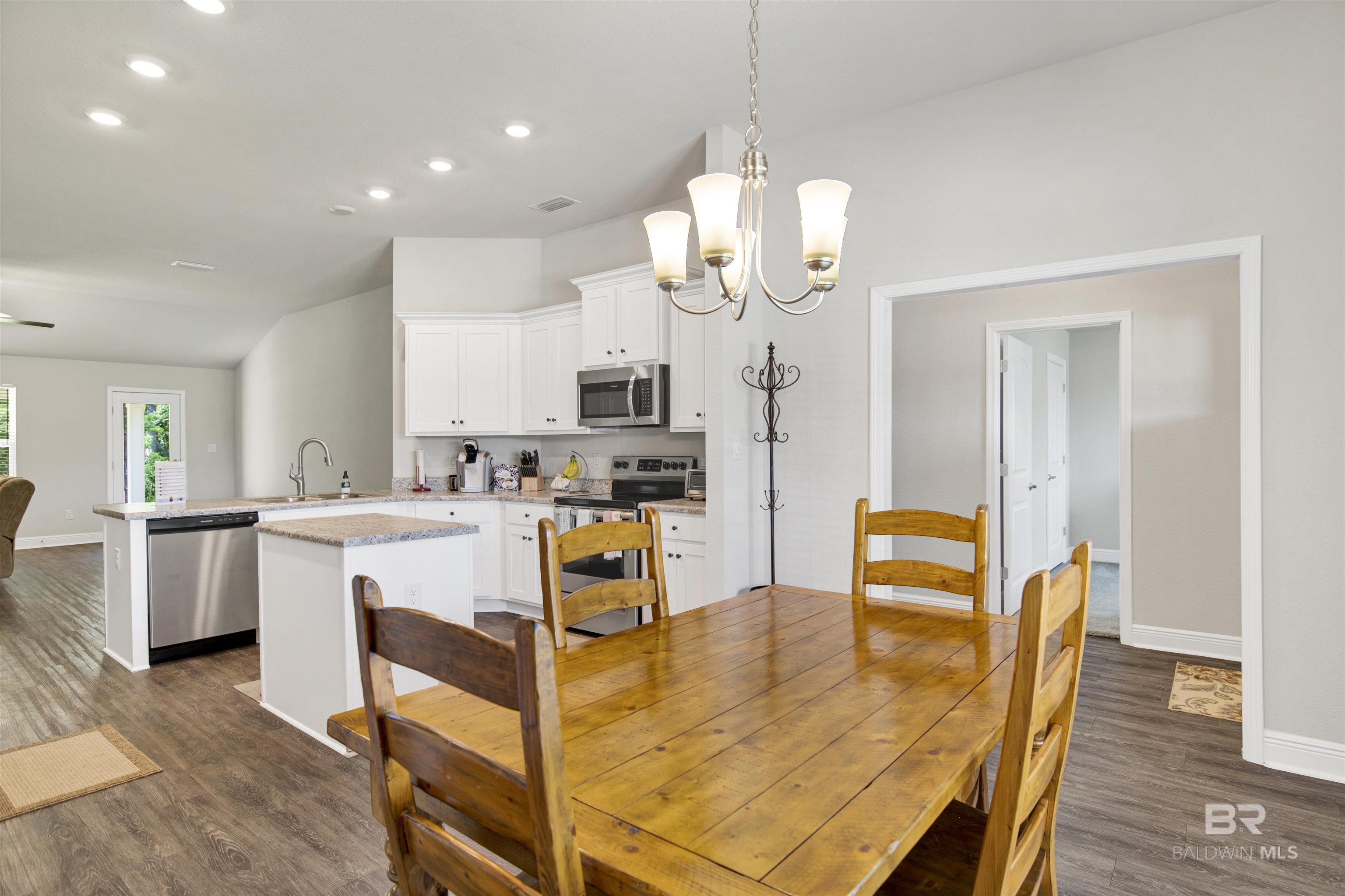 22894 Ridgewood Drive, Robertsdale, AL, 36567