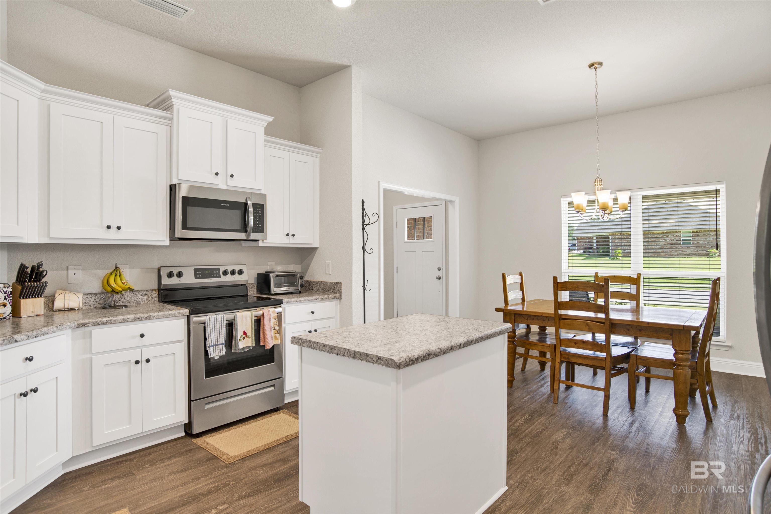 22894 Ridgewood Drive, Robertsdale, AL, 36567