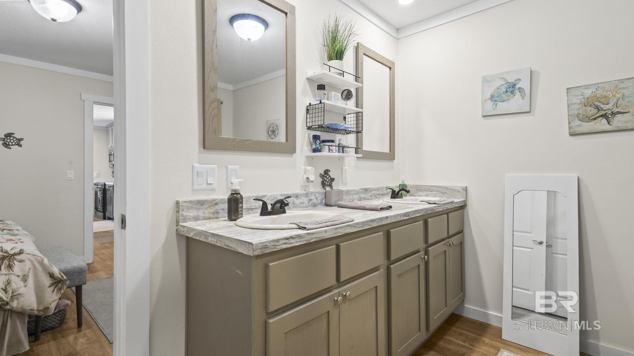 Gulf Shores, AL, 36542