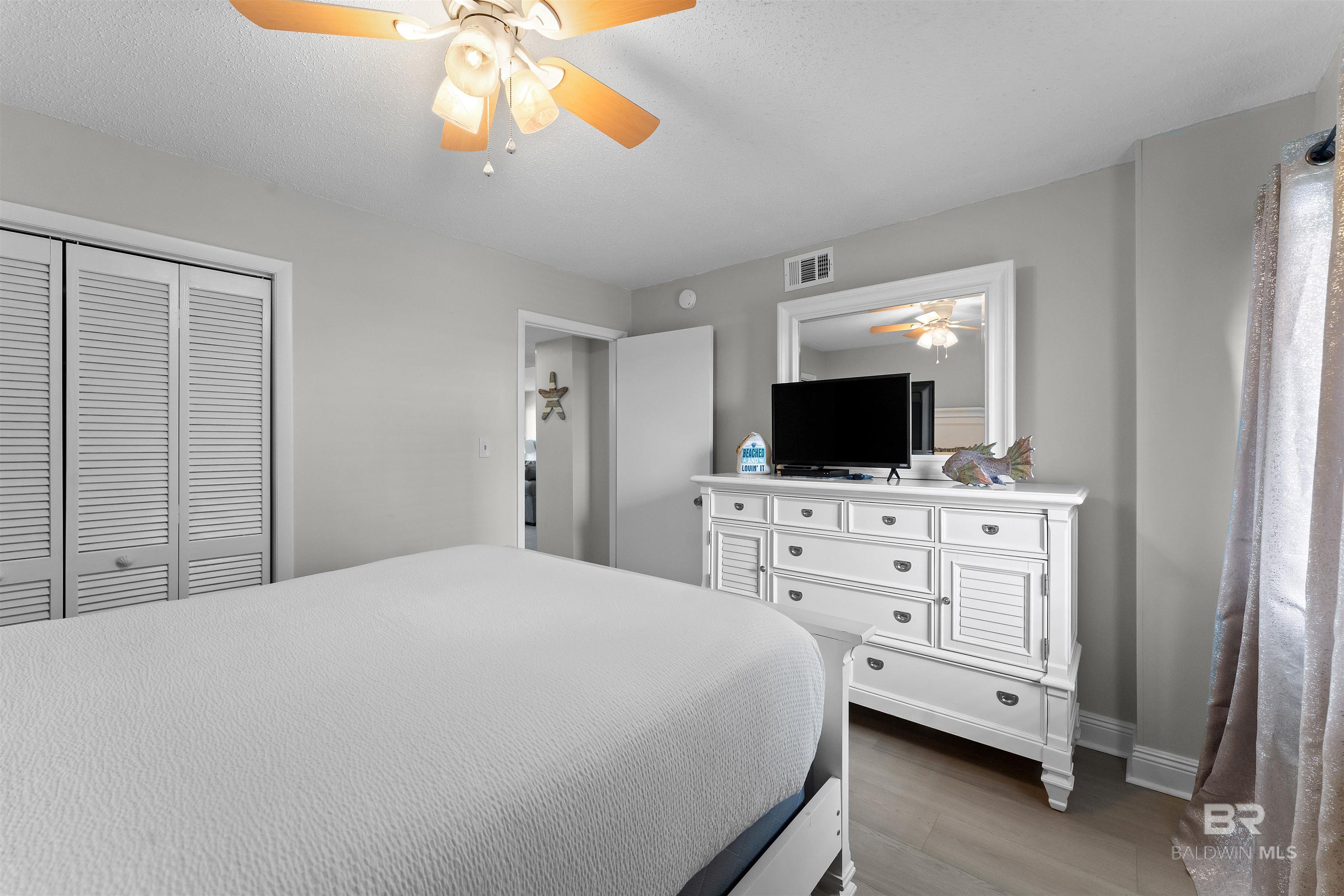 https://zimg.paragon.ice.com/ParagonImages/Property/PG/BCAR/383524/15/0/0/272a3b0353c630b071d1c027c03ba3bf/7/0144b3348809395ab41fabed9113feec/383524-fa6d0403-cc59-447c-845a-df0ec8f9215e.JPG