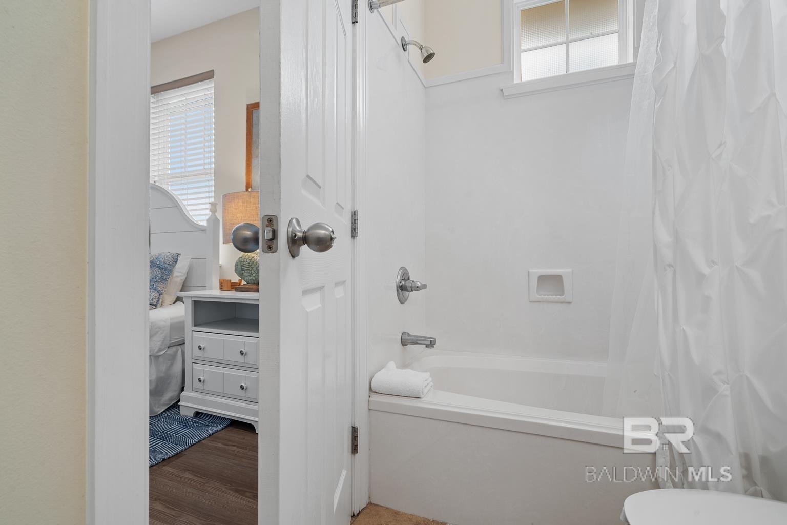 9354 Lorrain Court, Gulf Shores, AL, 36542