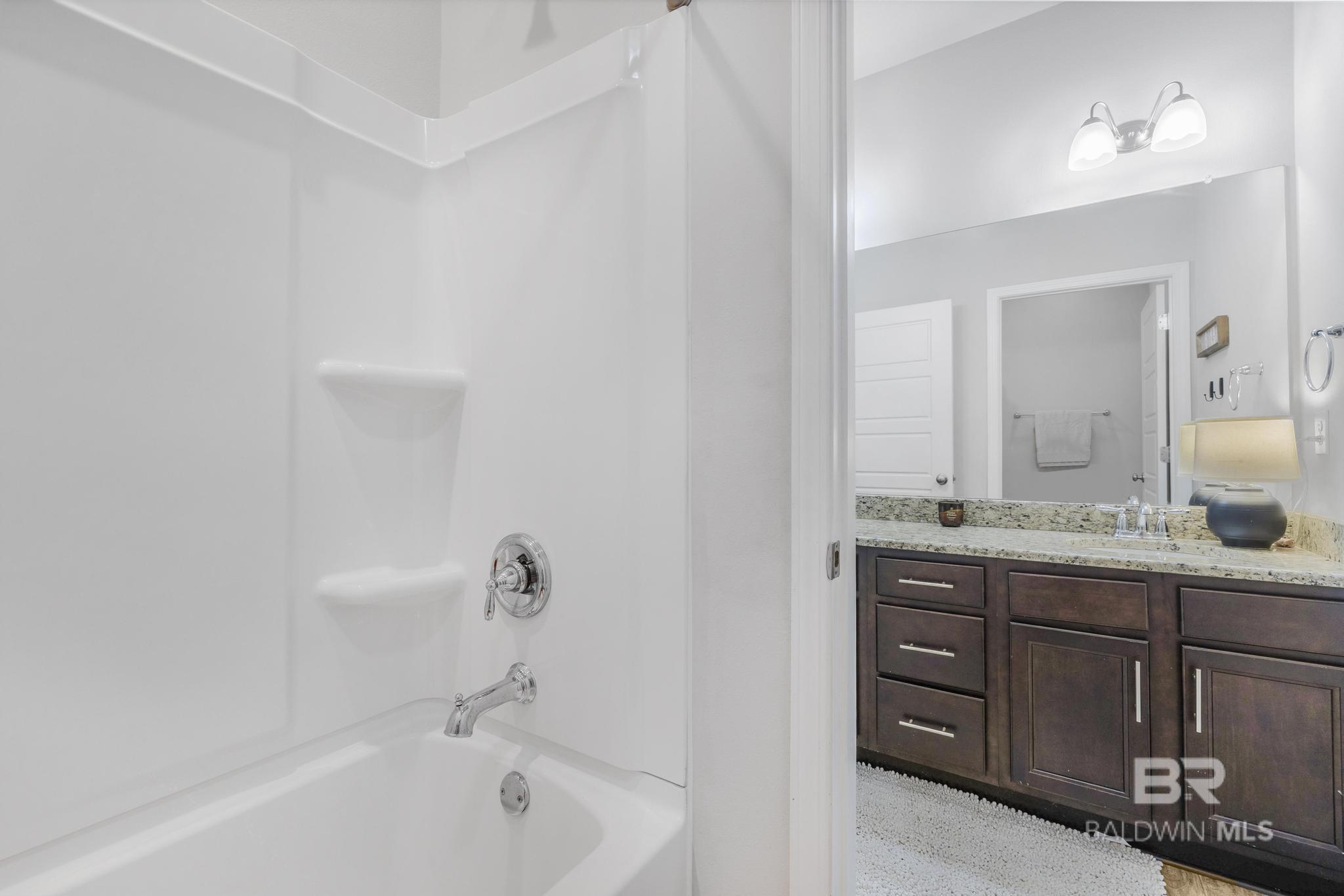 Spanish Fort, AL, 36527