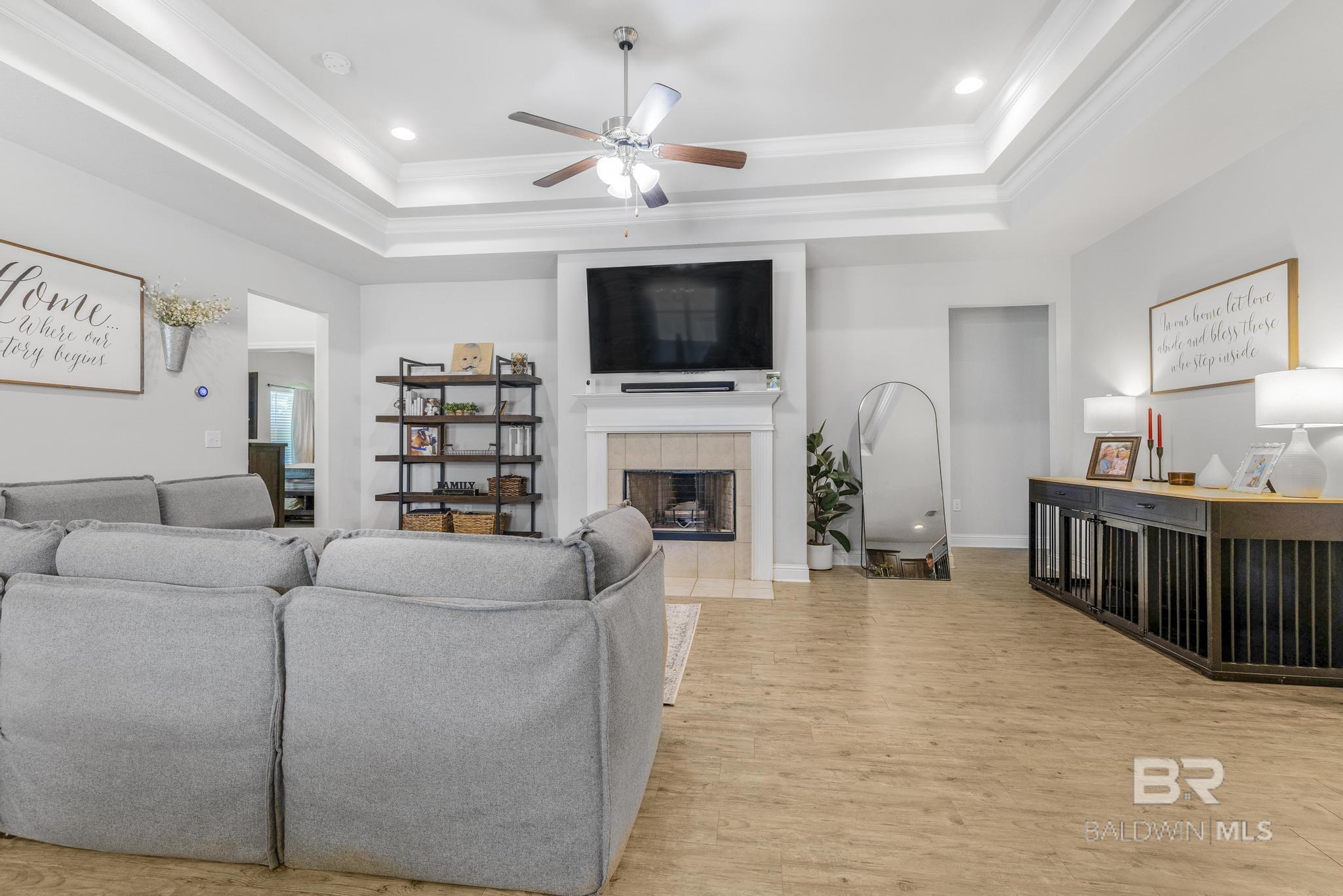 Spanish Fort, AL, 36527