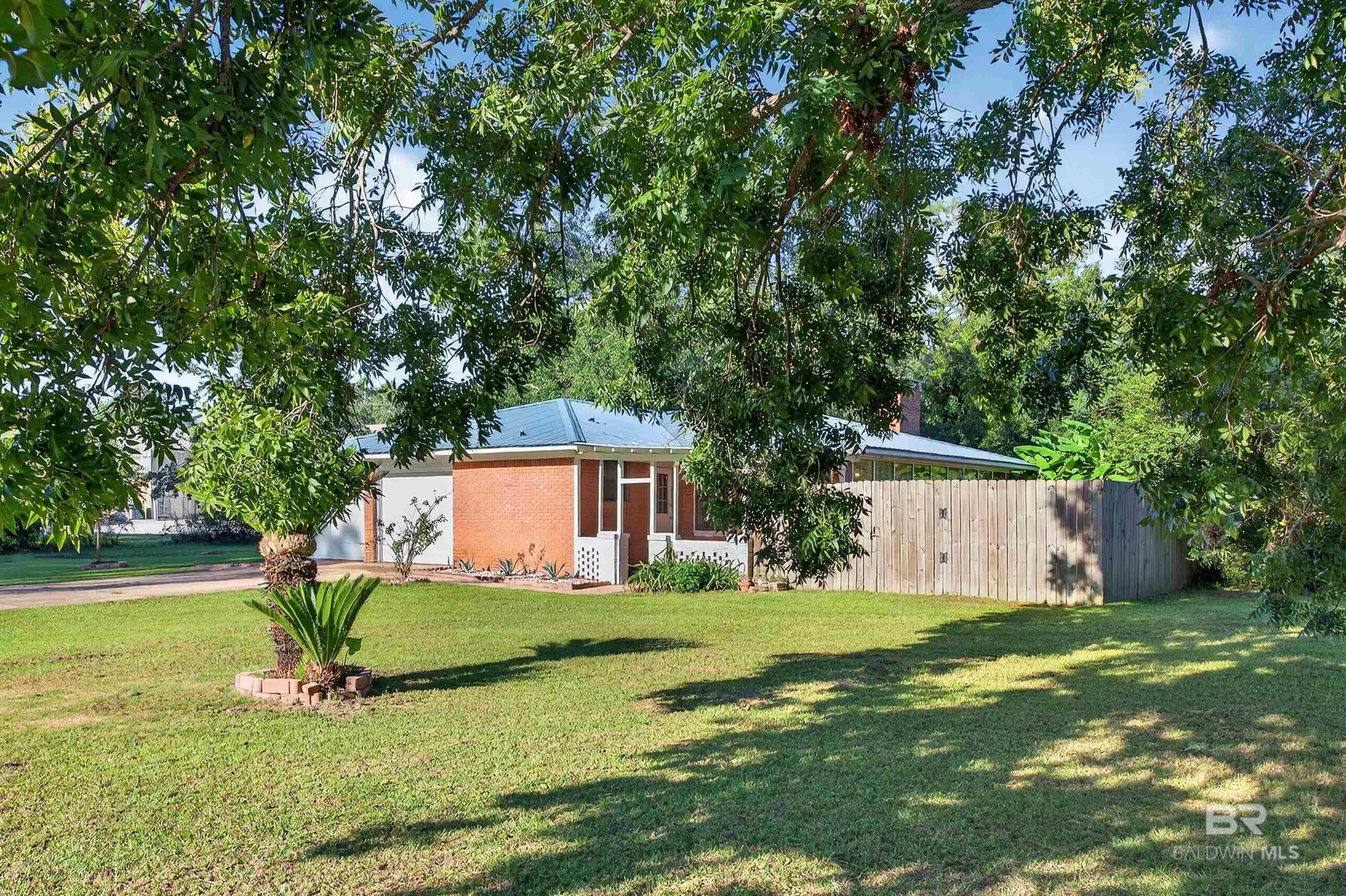 10045 Longview Drive, Foley, AL, 36535