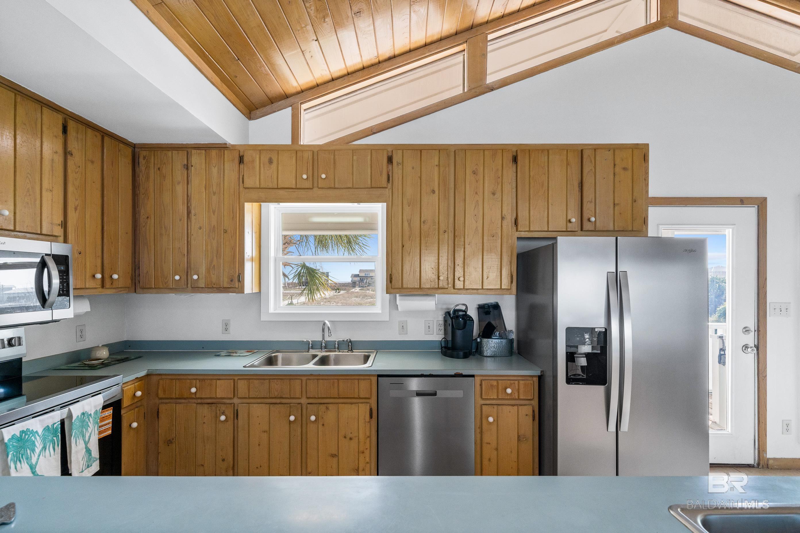 2432 W Beach Boulevard, Gulf Shores, AL, 36542