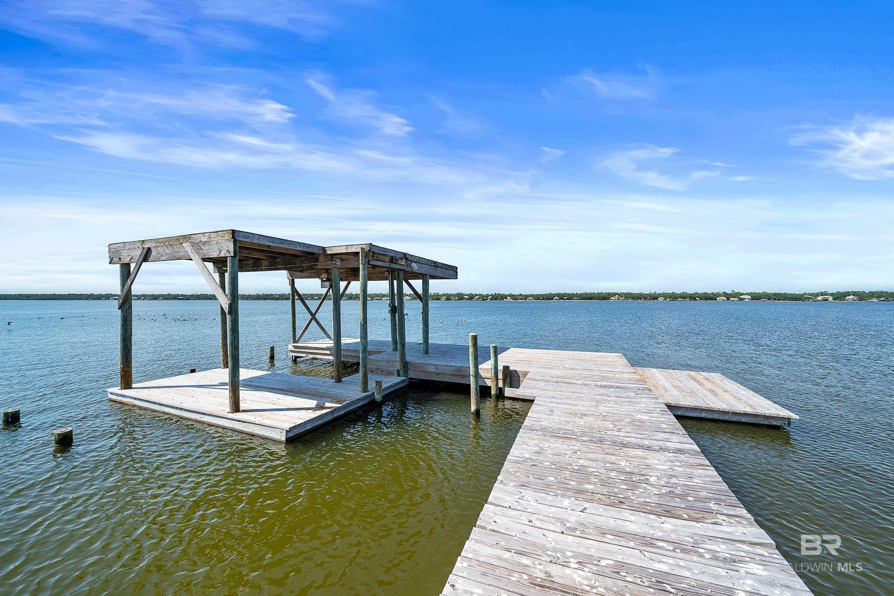 2432 W Beach Boulevard, Gulf Shores, AL, 36542