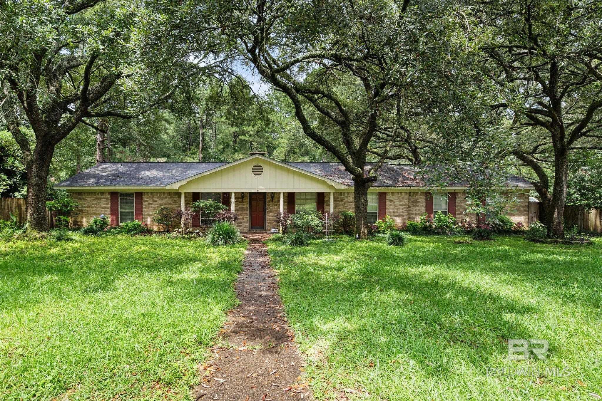 250 N Spring Lake Drive, Mobile, AL, 36695-3403