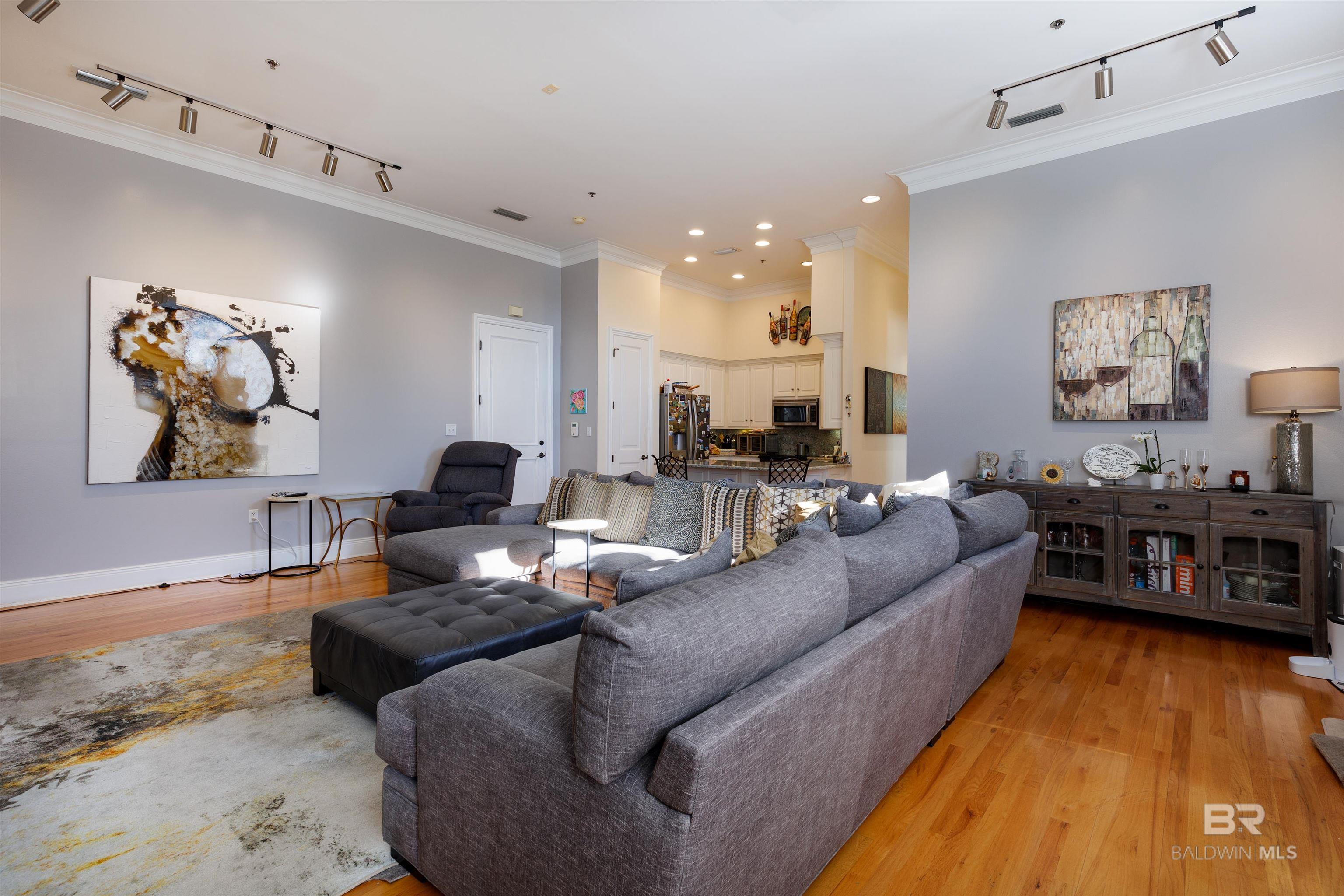  UNIT 3003B, Mobile, AL, 36602