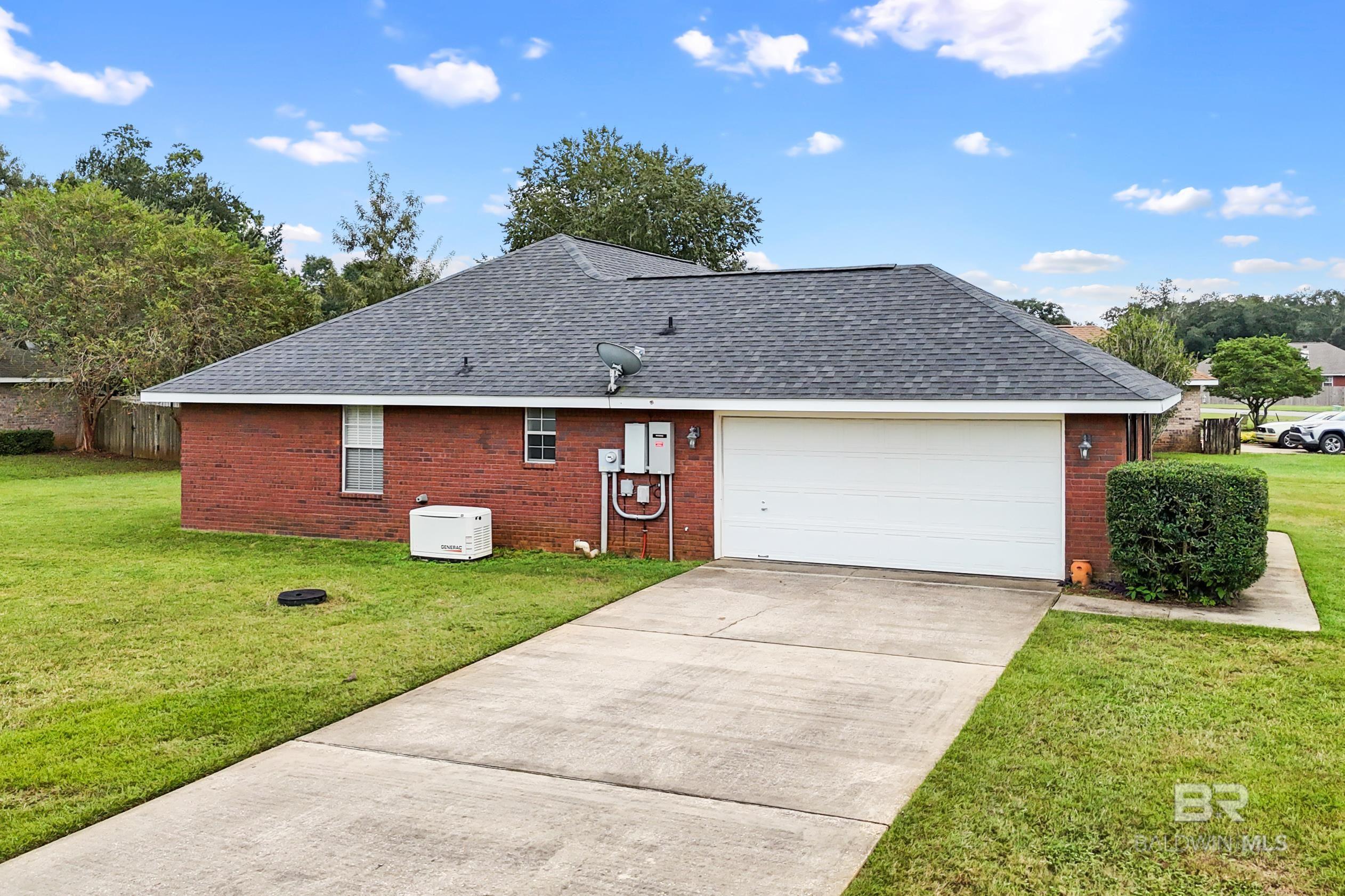 https://zimg.paragon.ice.com/ParagonImages/Property/PG/BCAR/385819/35/0/0/918670e41262bcf66590ddce28ae06e9/7/3dd77bde6bfbacfb2315bf85d06e55c2/385819-f5bb5b1b-1c0c-4f27-b3ec-23f0bfde408d.JPG