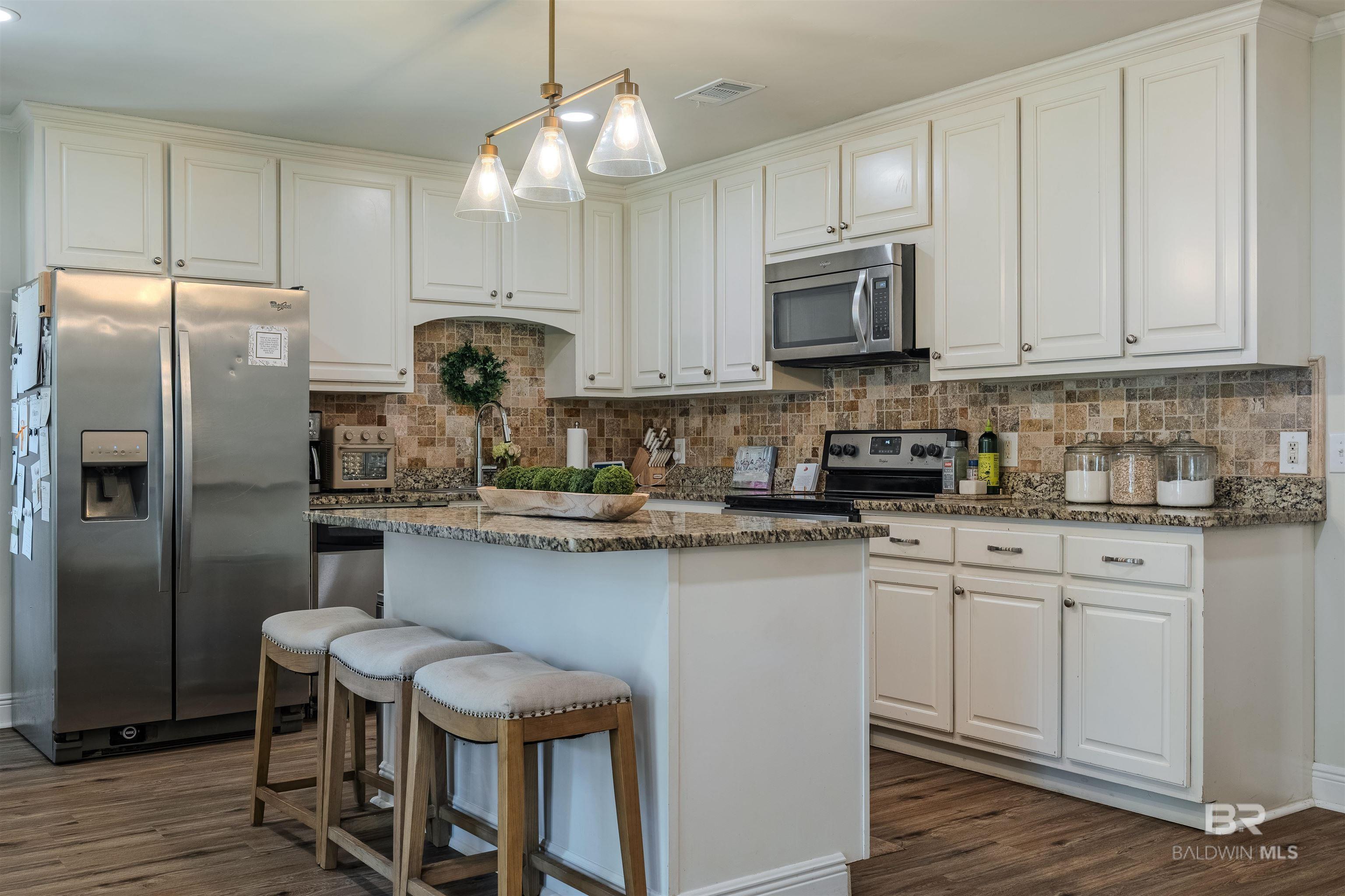 Homes for sale in Fairhope, AL | 210 Jeff Davis Street, Fairhope, AL 36532 | MLS# 385966