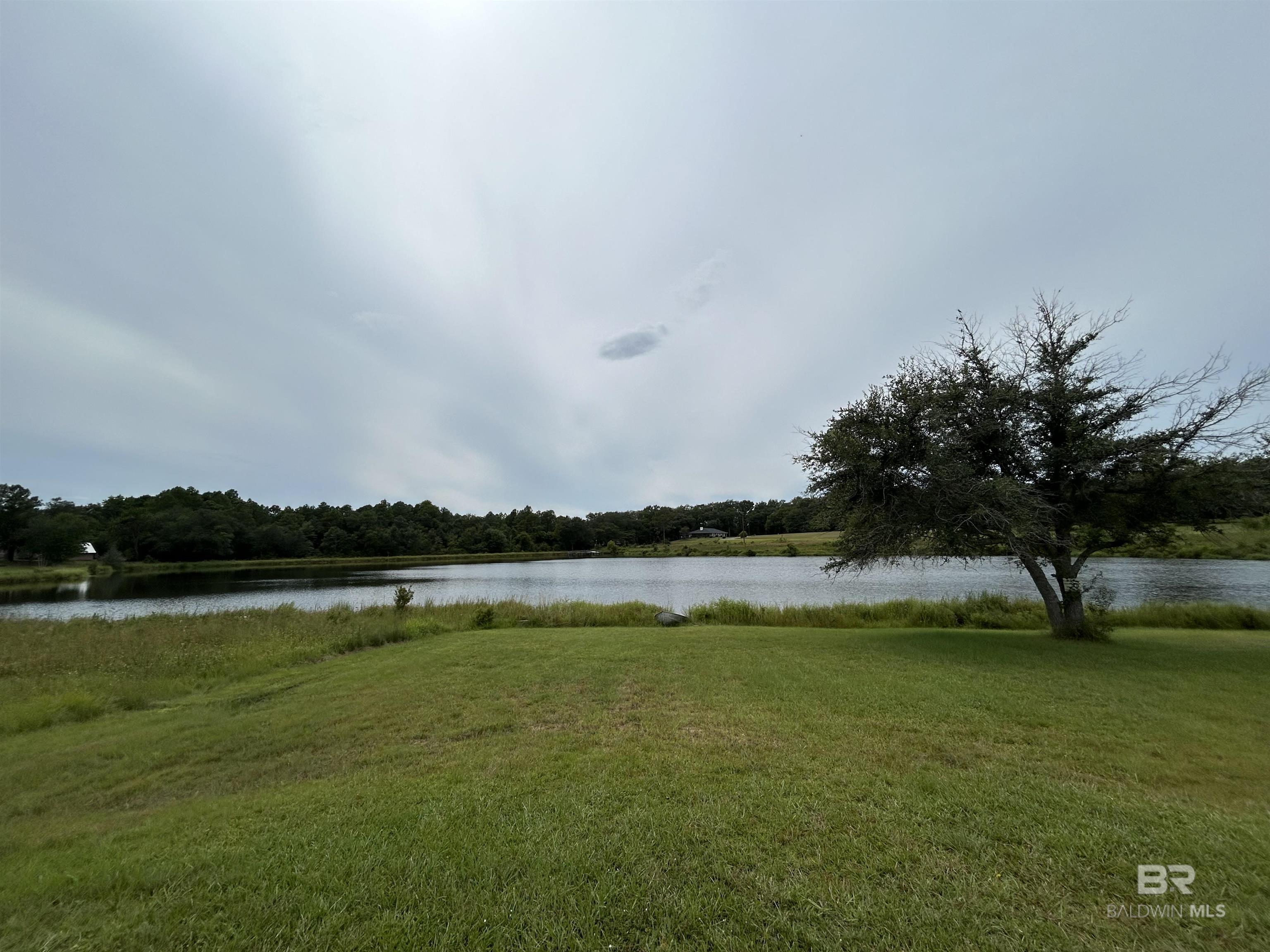 https://zimg.paragon.ice.com/ParagonImages/Property/PG/BCAR/385983/35/0/0/e448b7f4e6b3b354af089f9e400bf52c/7/0b14dd1dcad678725bec9f368e2618c8/385983-3456b21b-0b48-4bd2-bfb4-a42822dffd41.JPG