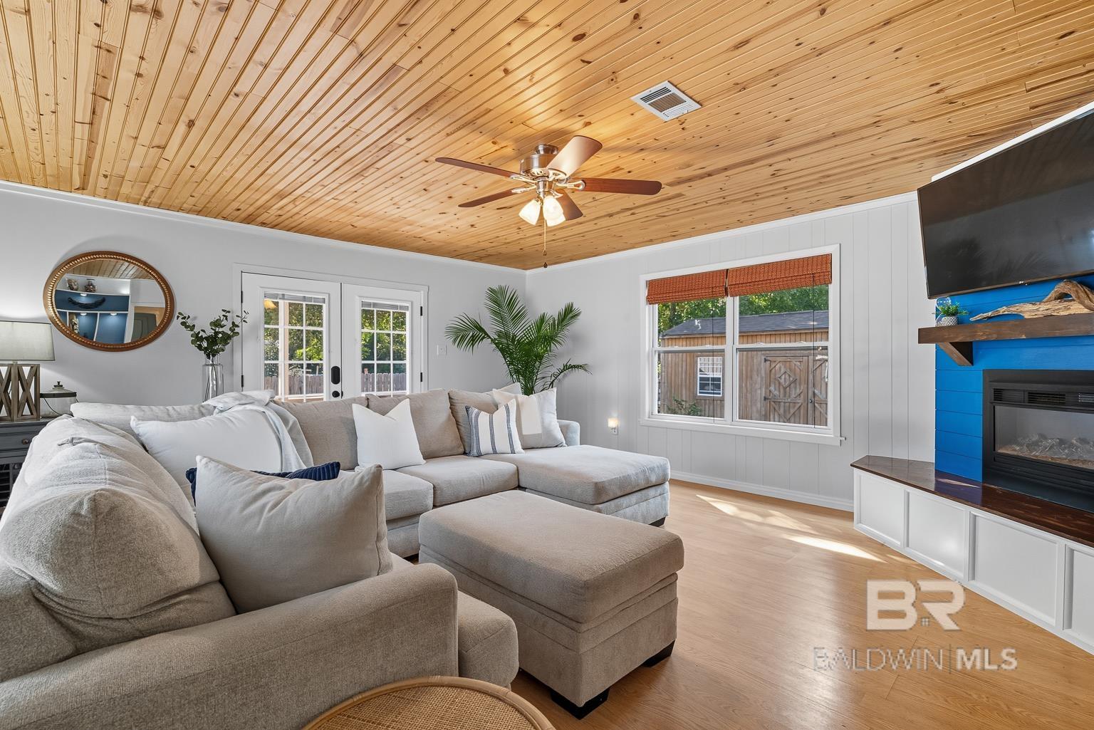 Orange Beach, AL, 36561