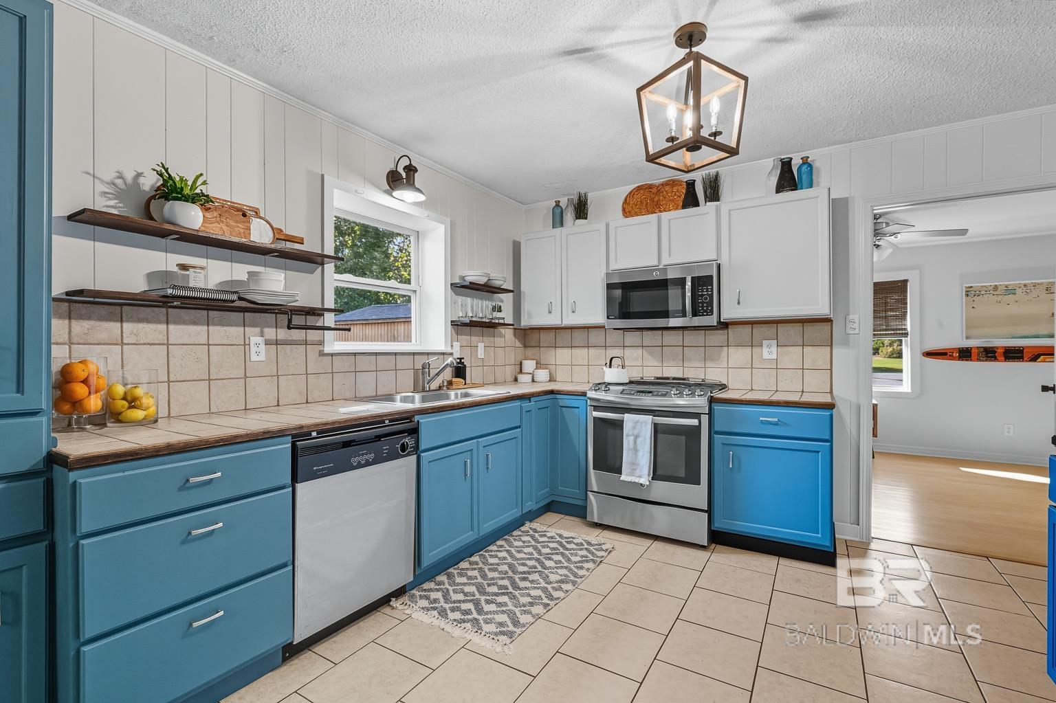 Orange Beach, AL, 36561