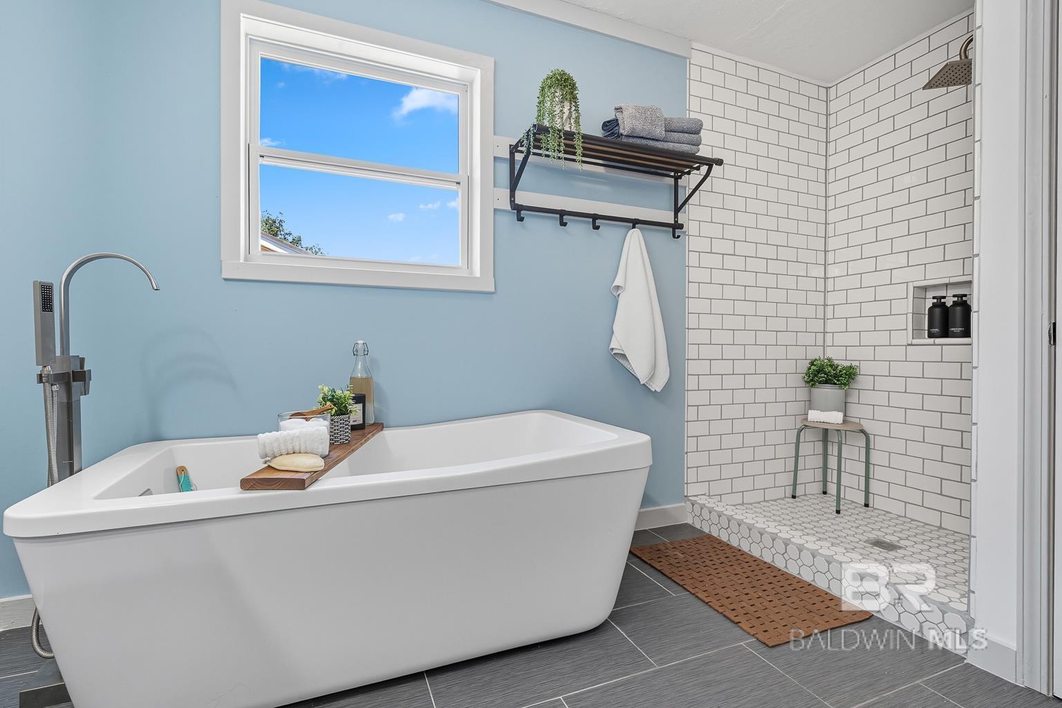 Orange Beach, AL, 36561