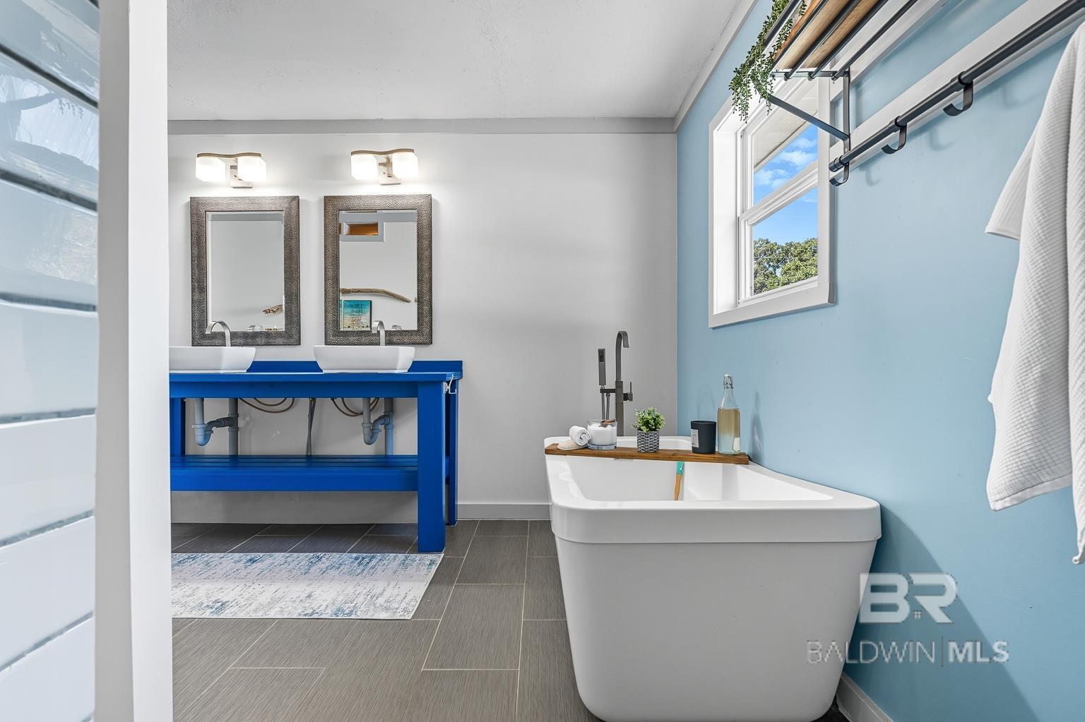 Orange Beach, AL, 36561