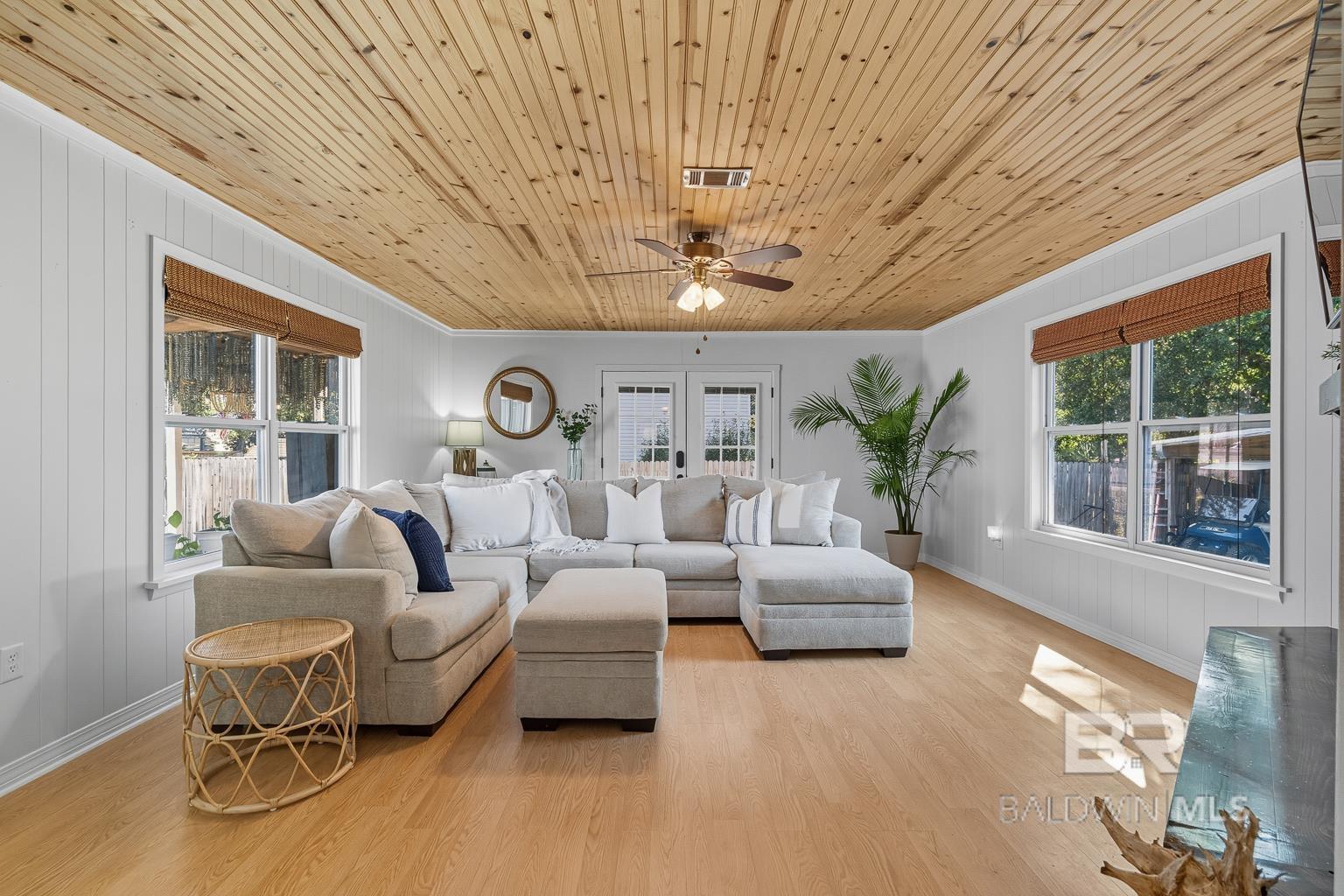 Orange Beach, AL, 36561