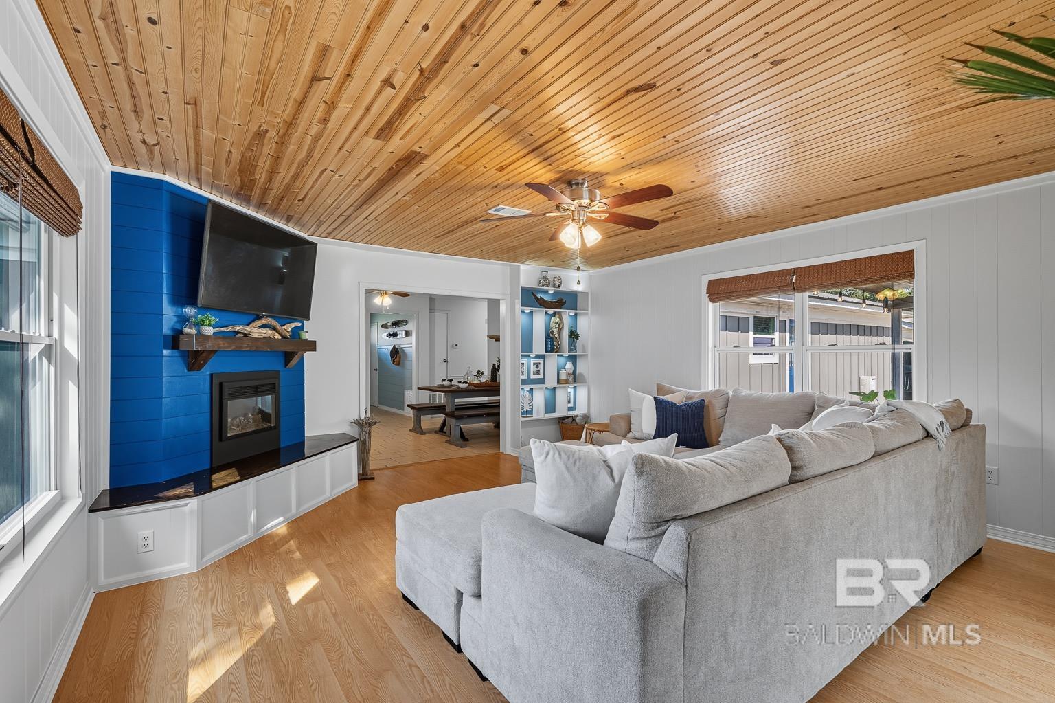 Orange Beach, AL, 36561