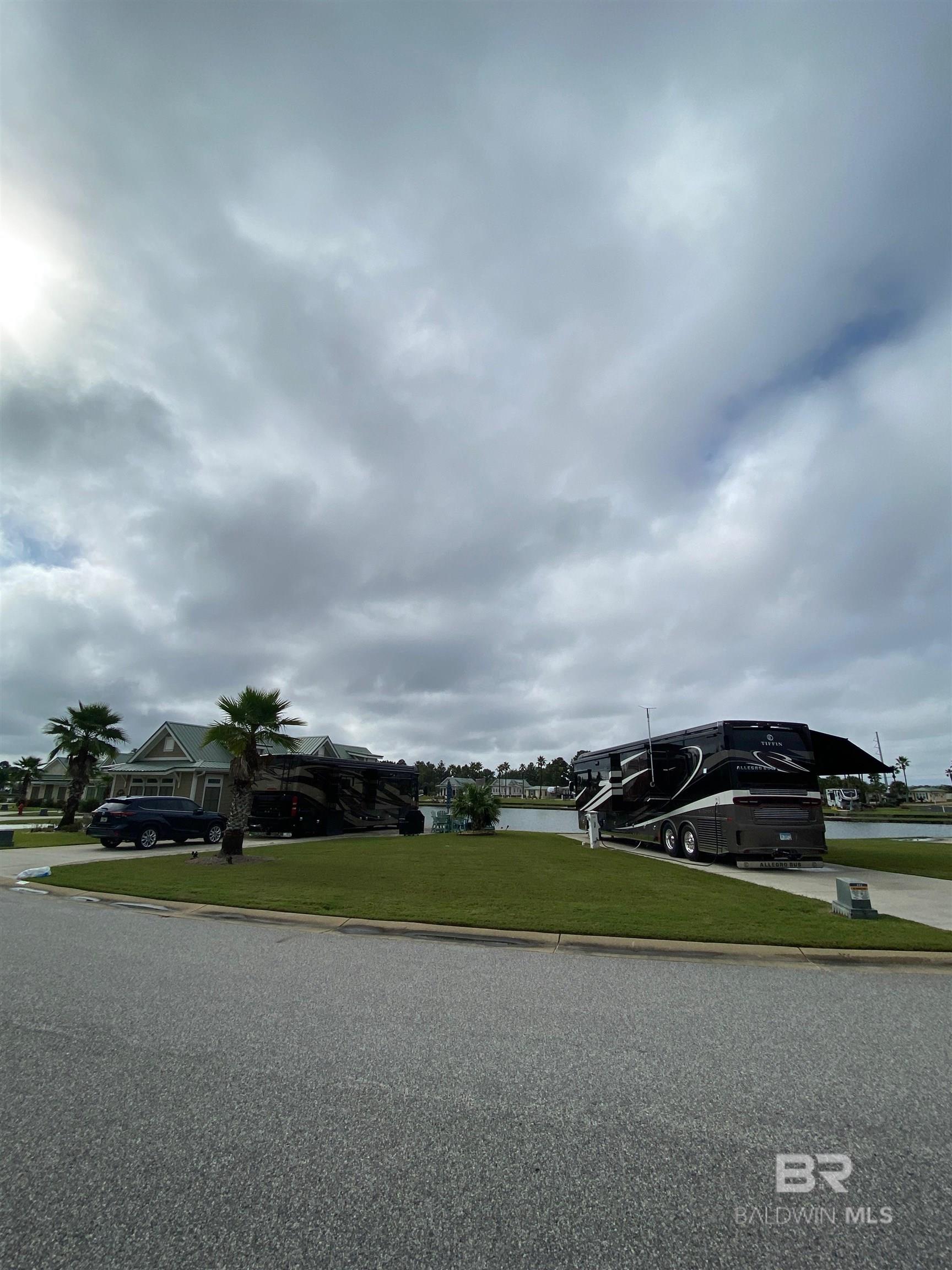 28100 Migratory Way, Elberta, AL, 36530