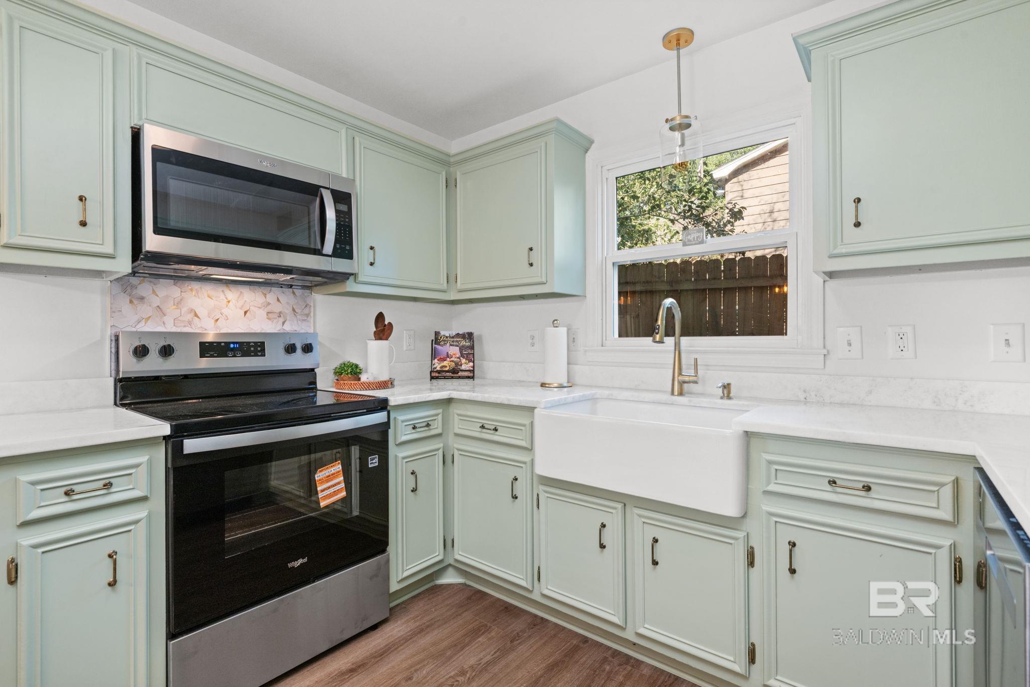 511 N Wacker Lane, Mobile, AL, 36608