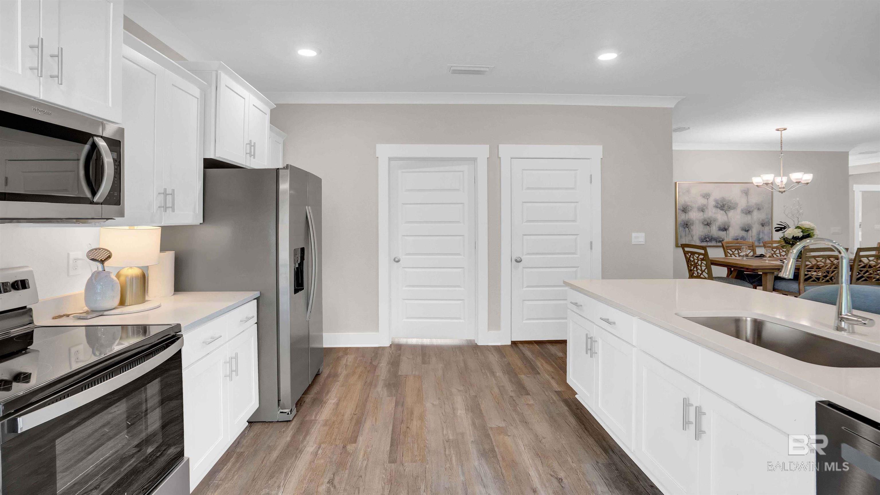 Spanish Fort, AL, 36527