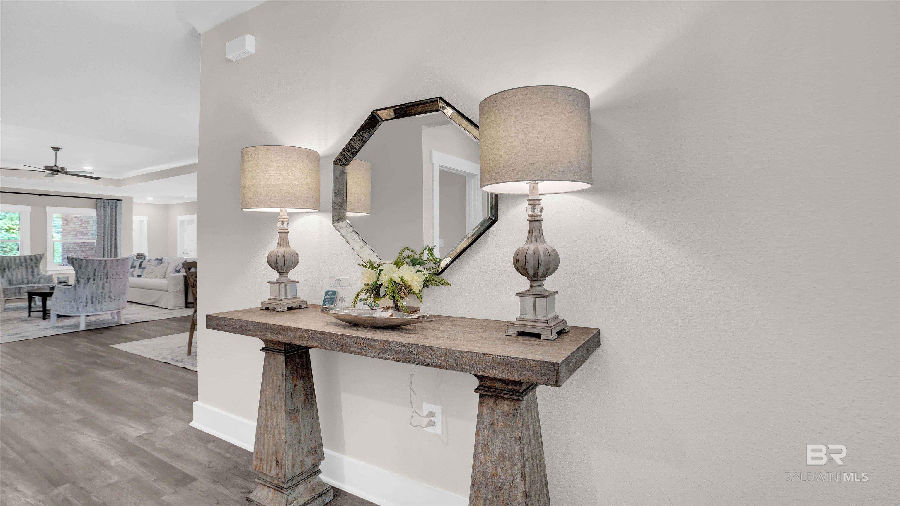 Spanish Fort, AL, 36527