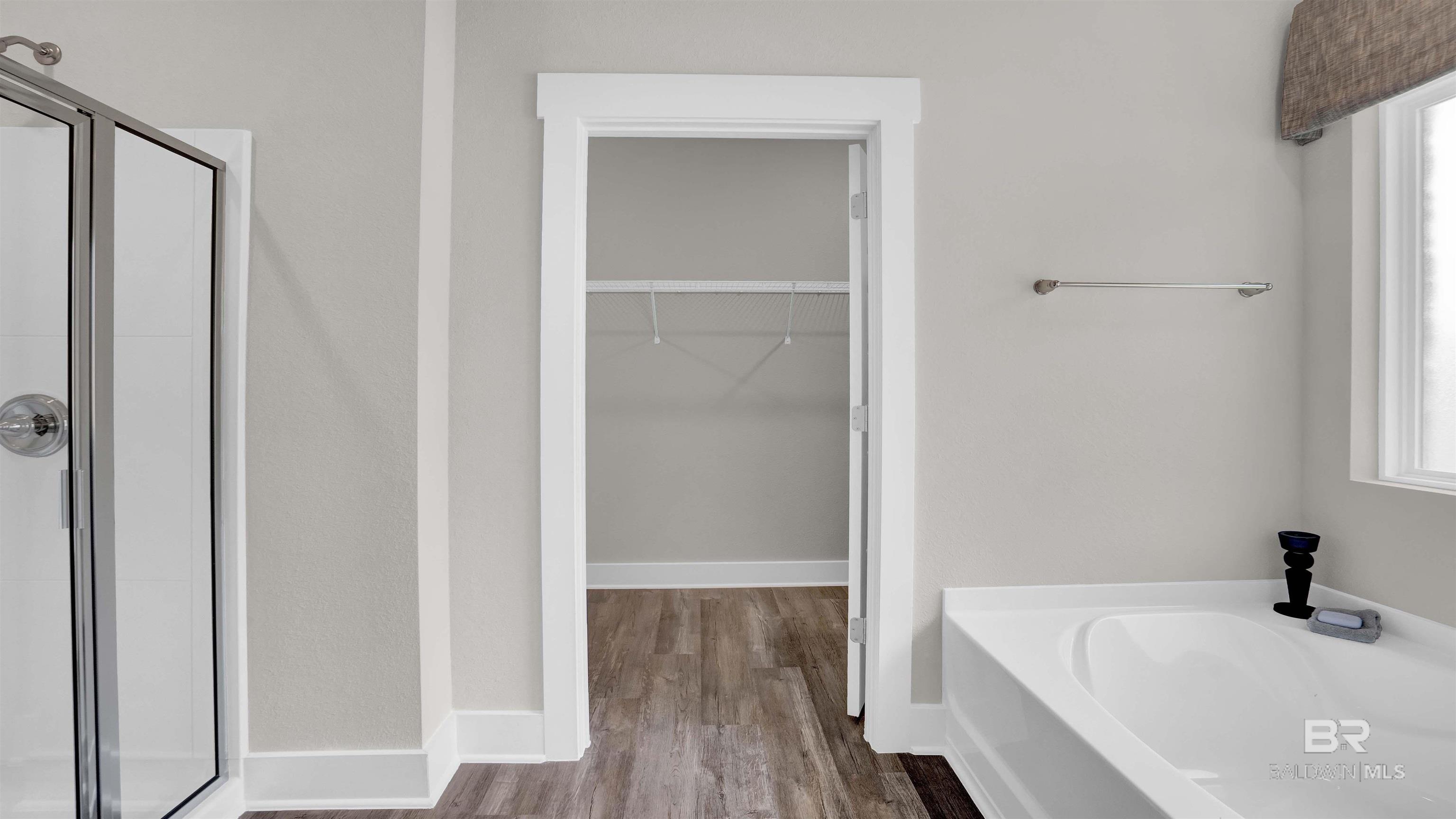 Spanish Fort, AL, 36527