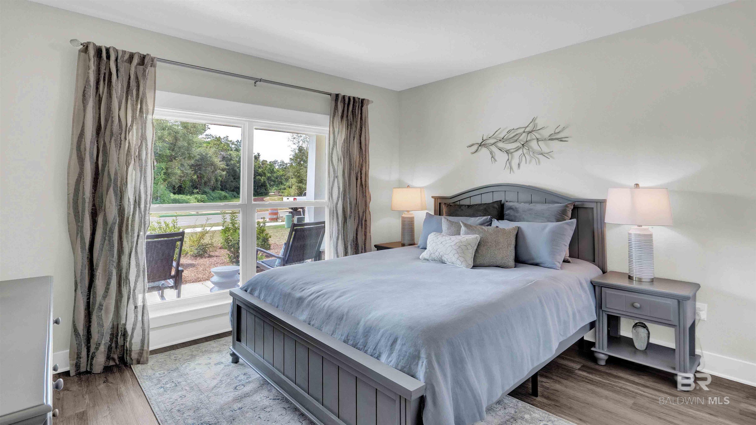 Spanish Fort, AL, 36527